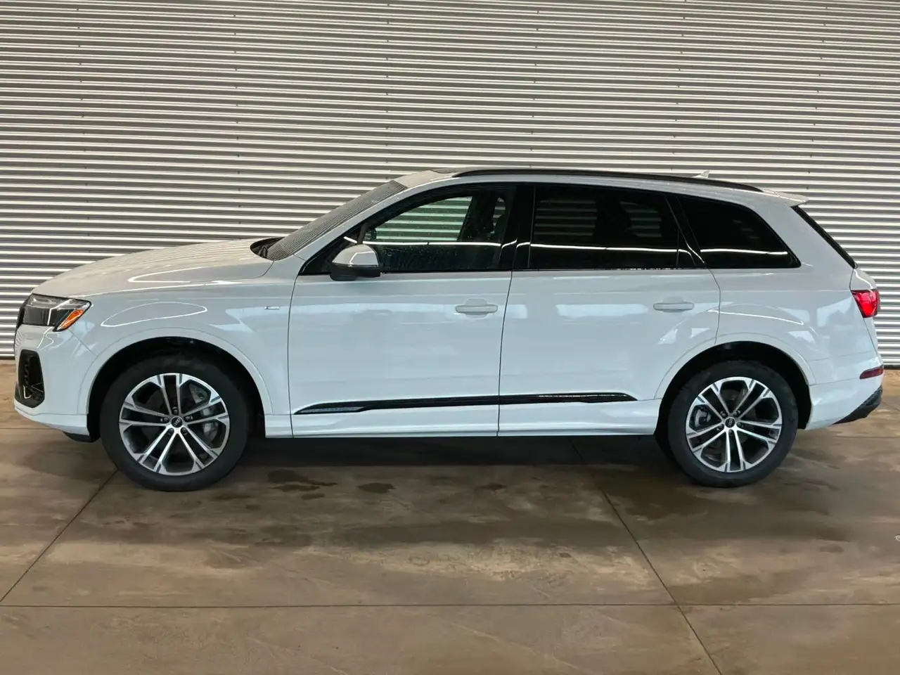 Audi Q7 снимка Audi Q7