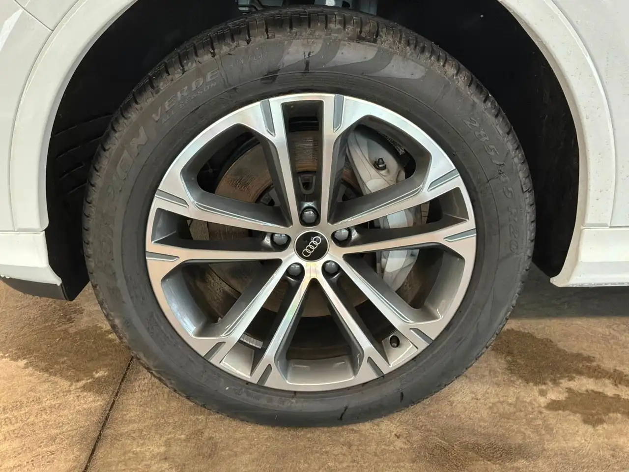 Audi Q7 снимка Audi Q7