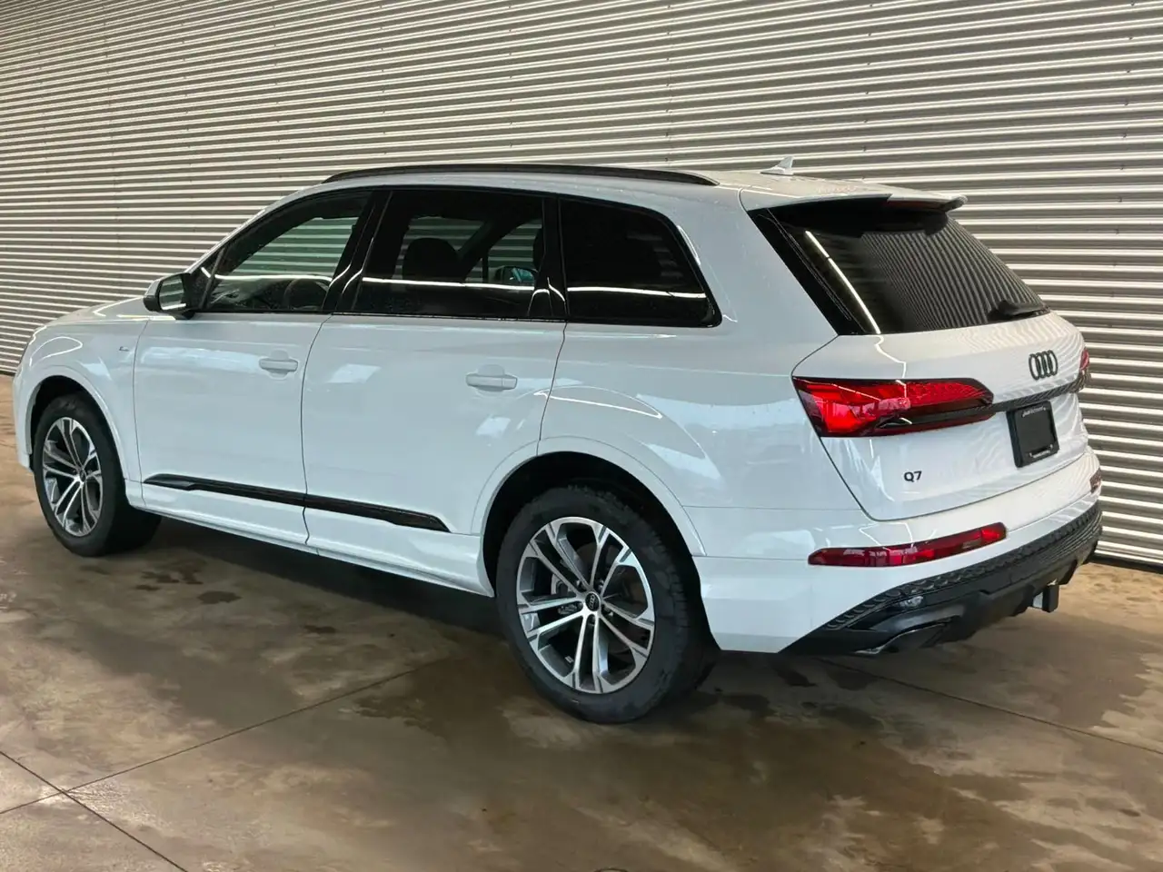 Audi Q7 снимка Audi Q7
