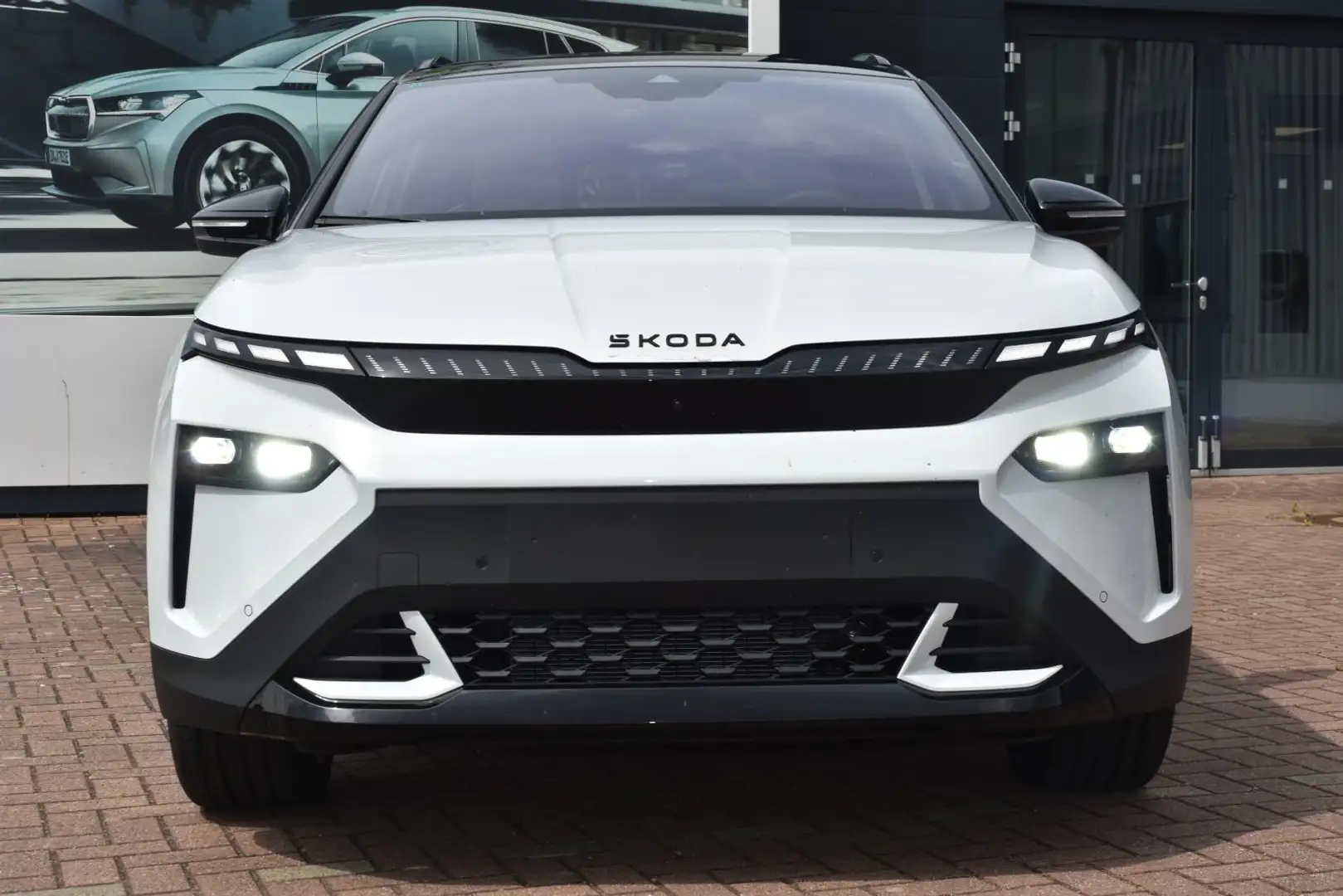 Skoda Elroq 85 First Edition*Matrix*Navi*AHK*360°*Maxx Weiß - 2