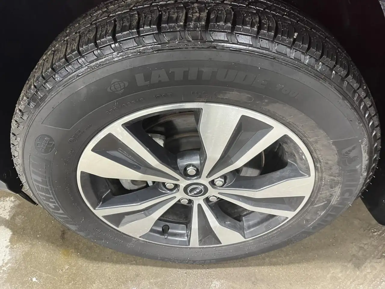 Nissan Murano снимка Nissan Murano