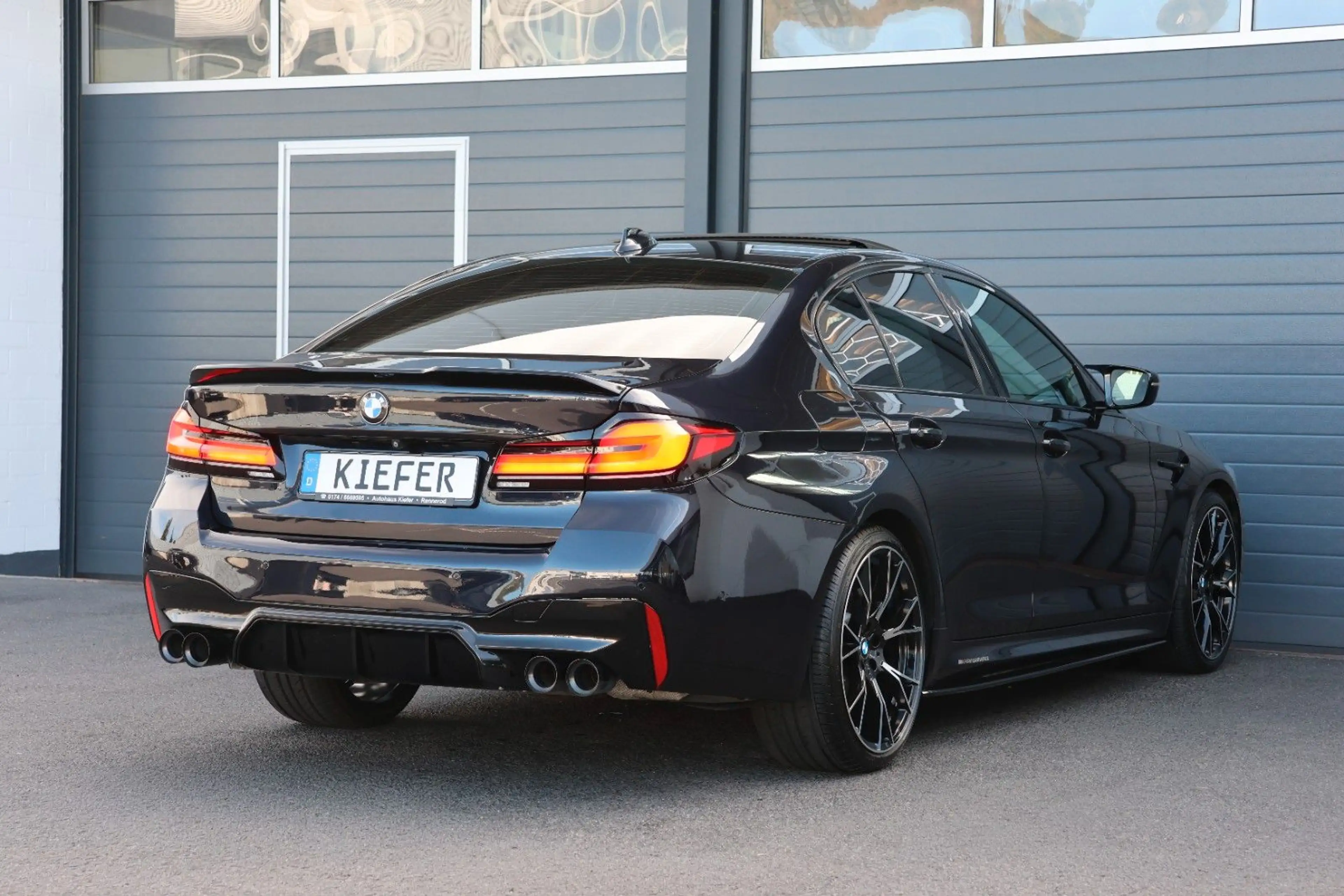 BMW 540 i XDRIVE M/LASER/HUD/H&K/4xSHZ/TOTW/KAMERA/20 — photo 8