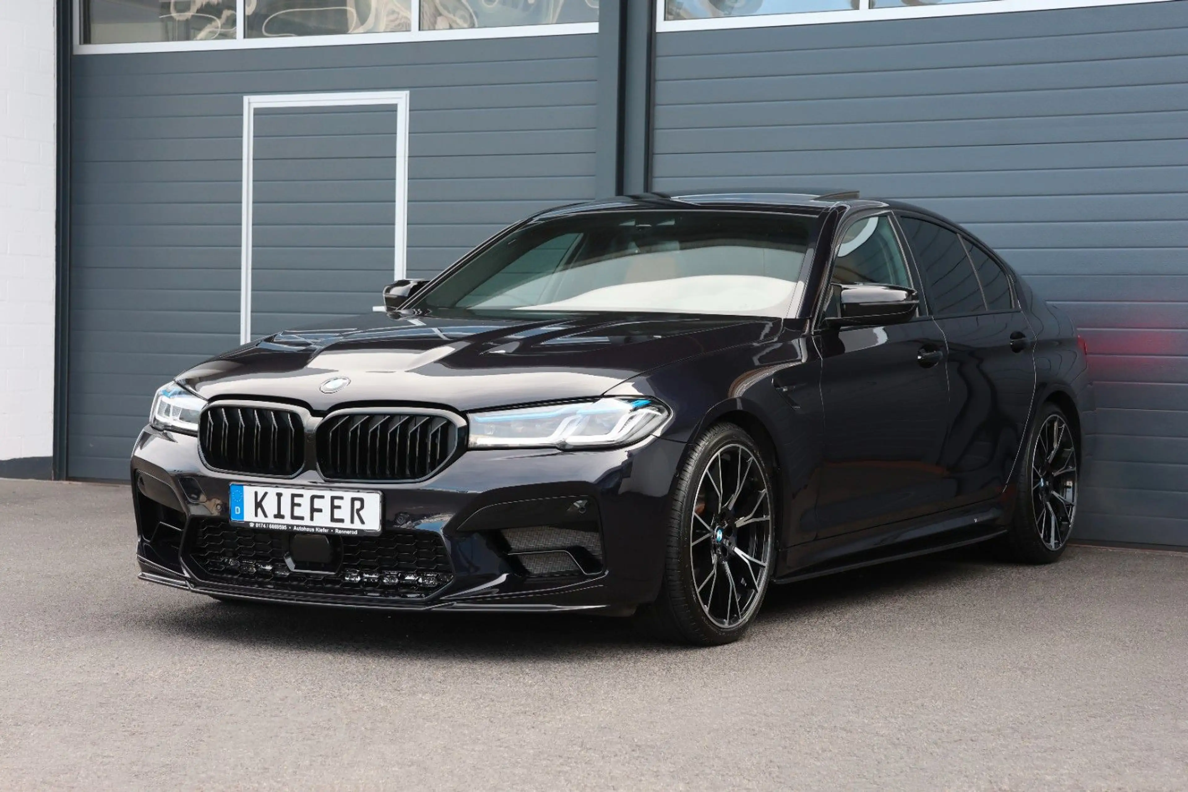 BMW 540 i XDRIVE M/LASER/HUD/H&K/4xSHZ/TOTW/KAMERA/20 — photo 4