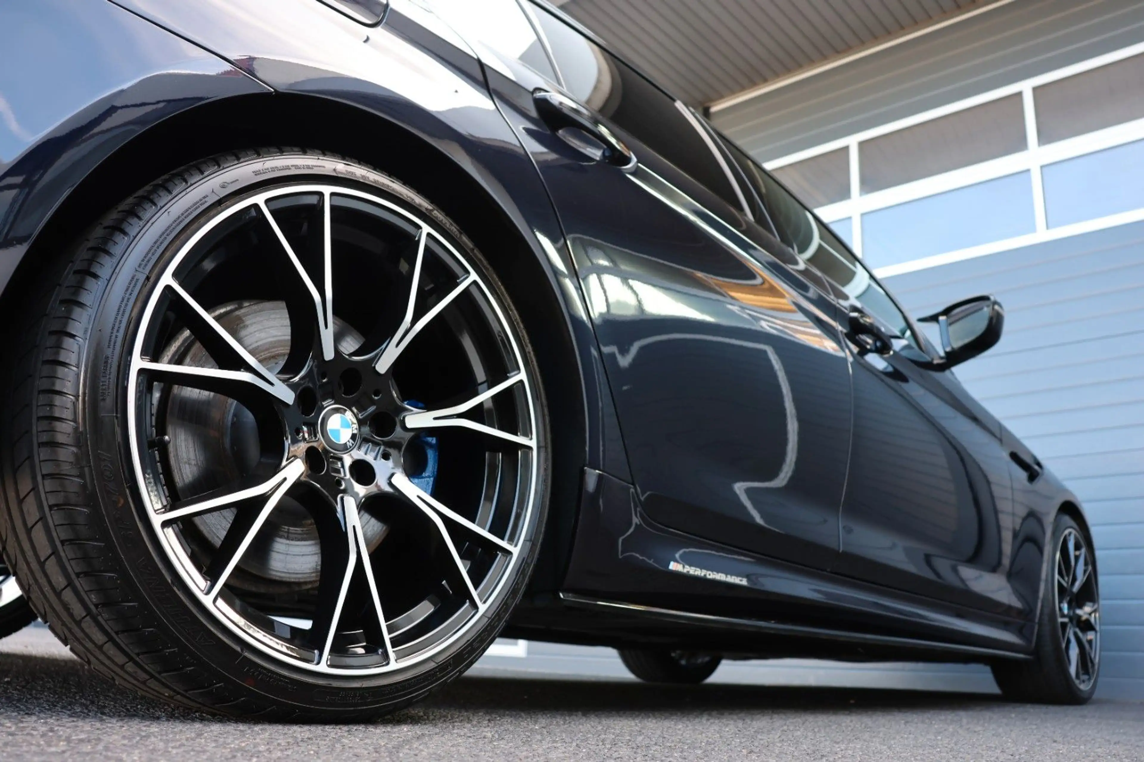 BMW 540 i XDRIVE M/LASER/HUD/H&K/4xSHZ/TOTW/KAMERA/20 — photo 15