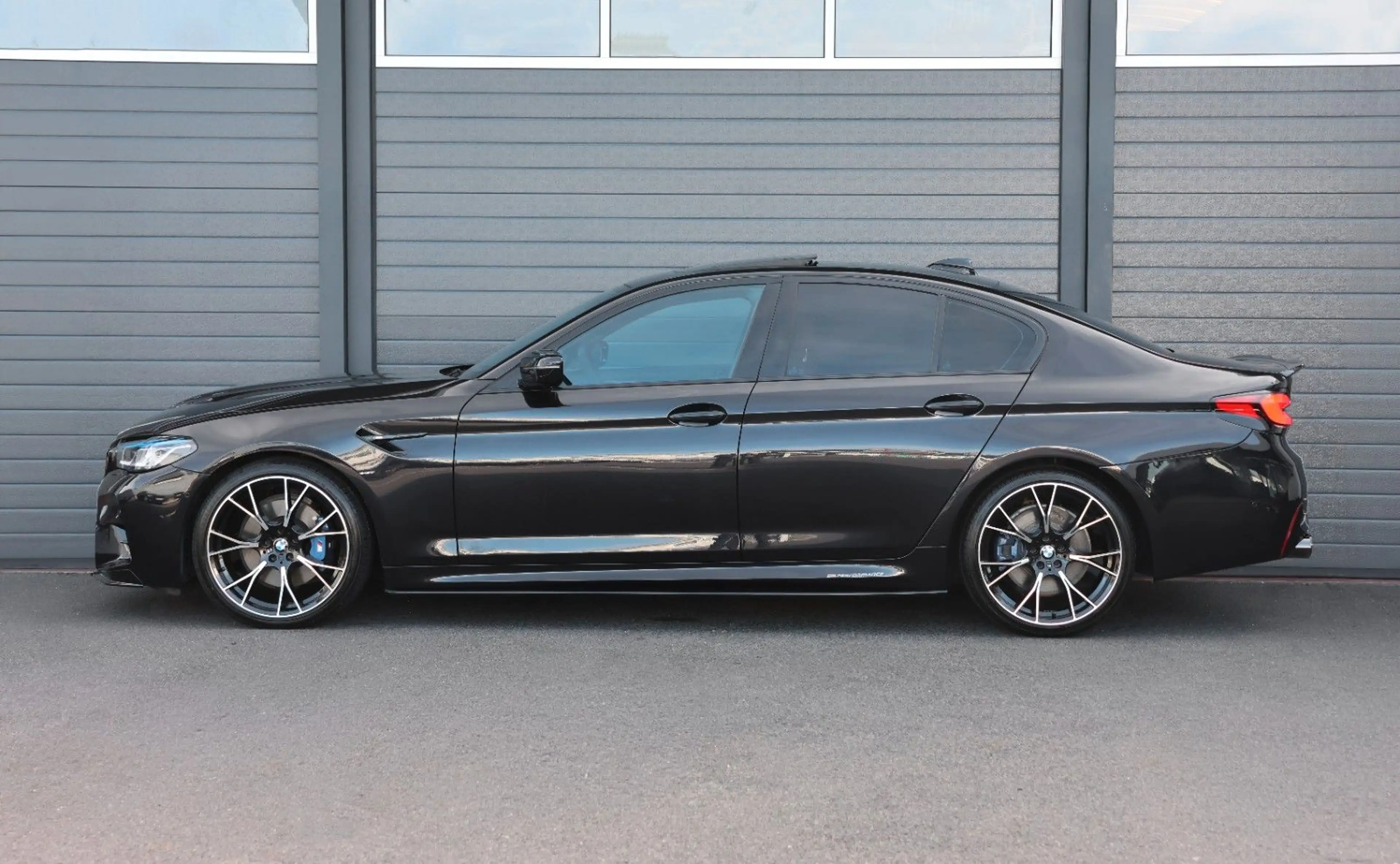 BMW 540 i XDRIVE M/LASER/HUD/H&K/4xSHZ/TOTW/KAMERA/20 — photo 5