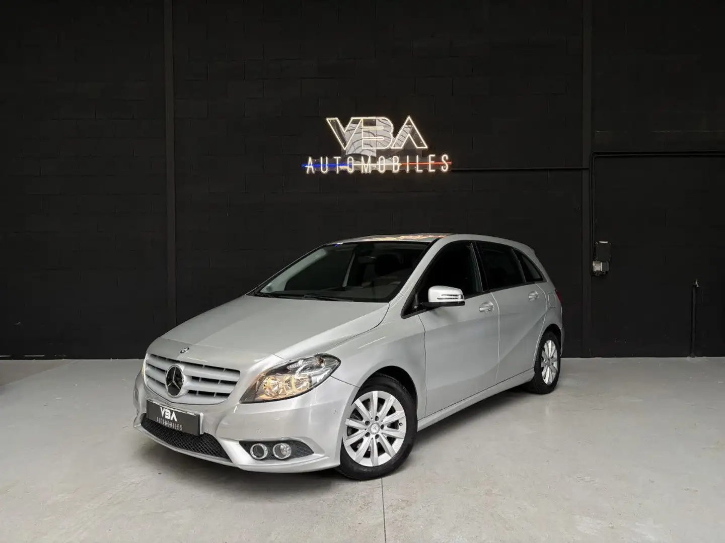 Mercedes-Benz B 200 Sports Tourer 200 CDI Design Business Grau - 1