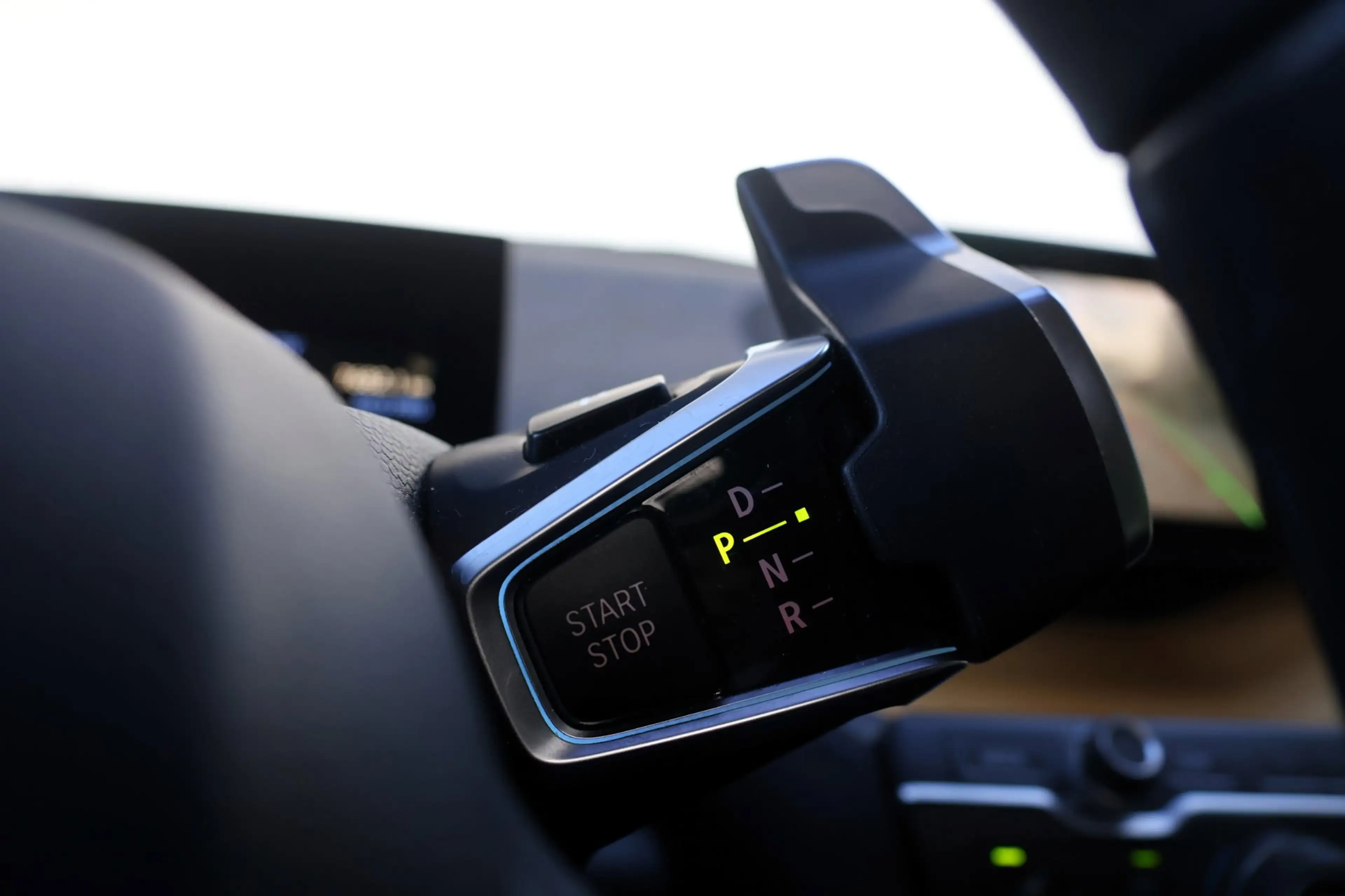 BMW i3 Range Extender Comfort Advance-H&K-Pano-Stoelverwa — photo 18