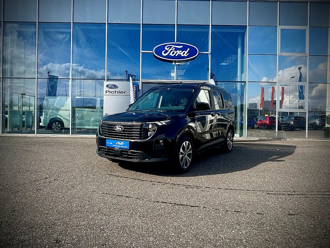Ford Tourneo Courier 2026
