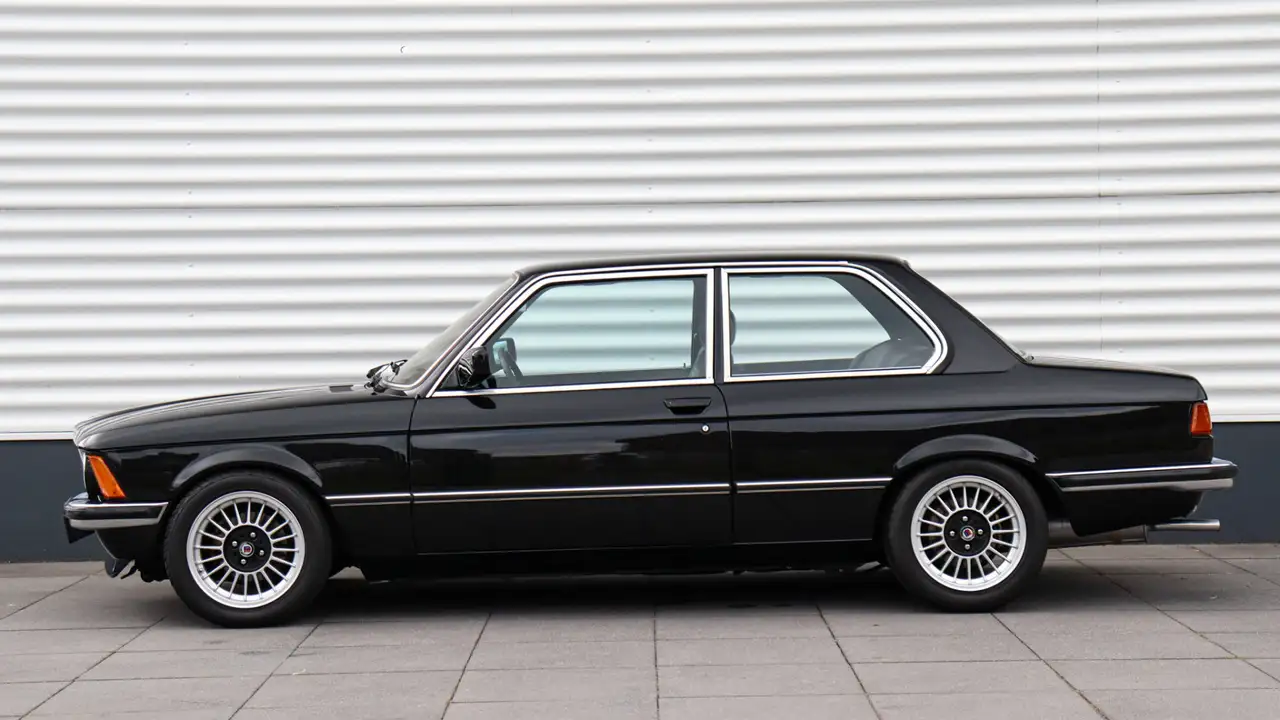 BMW 323 3-serie 323i, foto 2