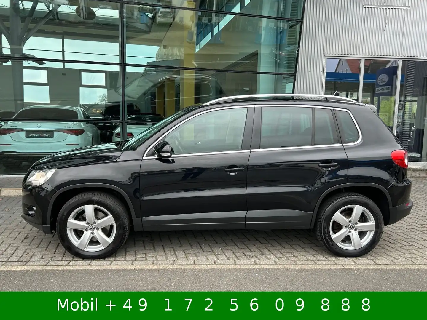 Volkswagen Tiguan Sport & Style BMT Tempom LM Navi Sitzh 17 Schwarz - 2