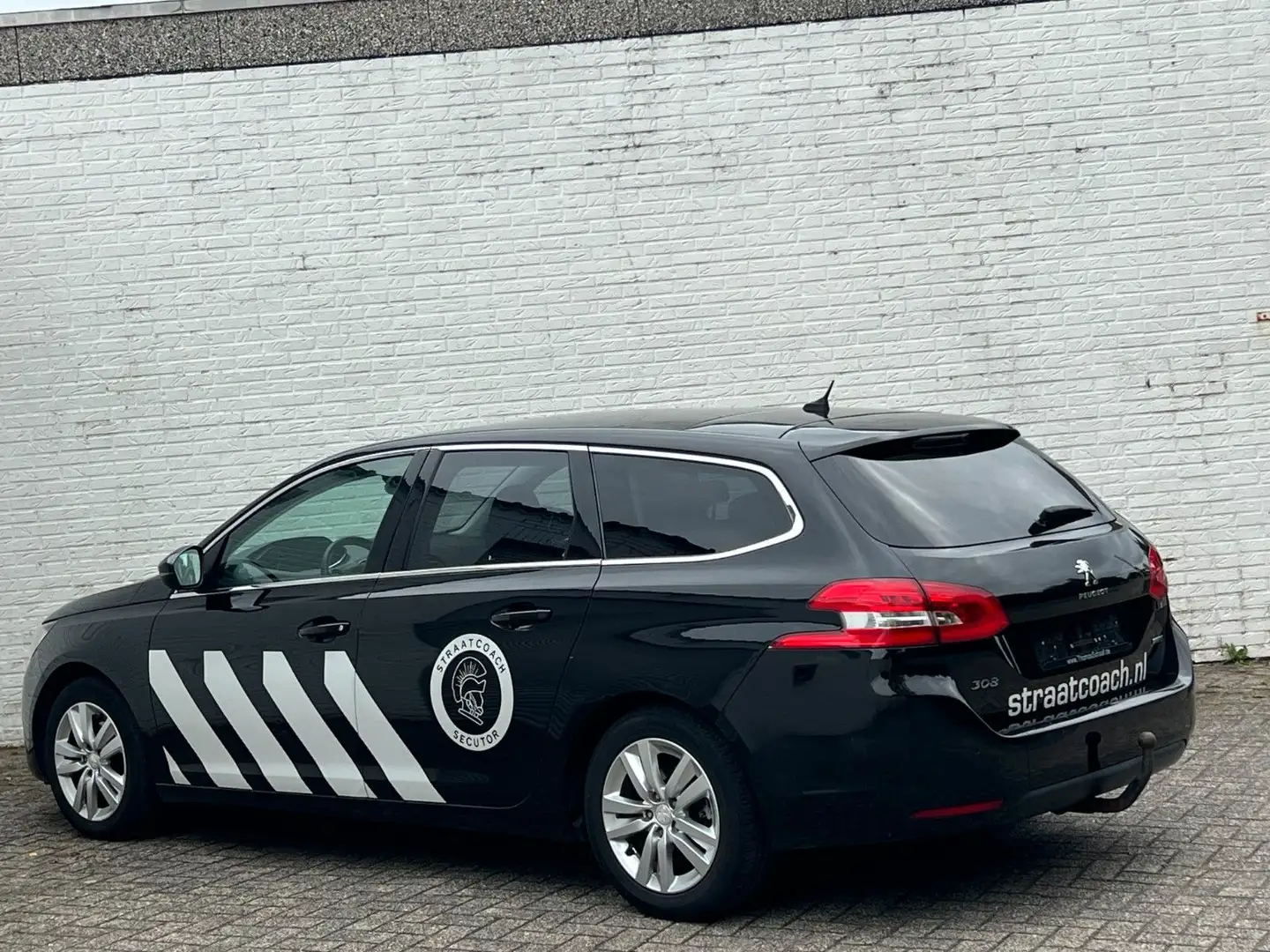 Peugeot 308 SW Style BlueHDi 120 STOP & START Schwarz - 2