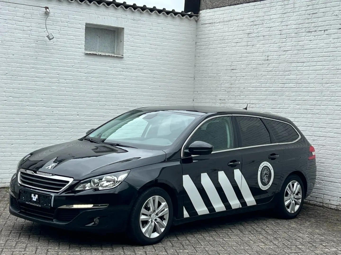Peugeot 308 SW Style BlueHDi 120 STOP & START Schwarz - 1