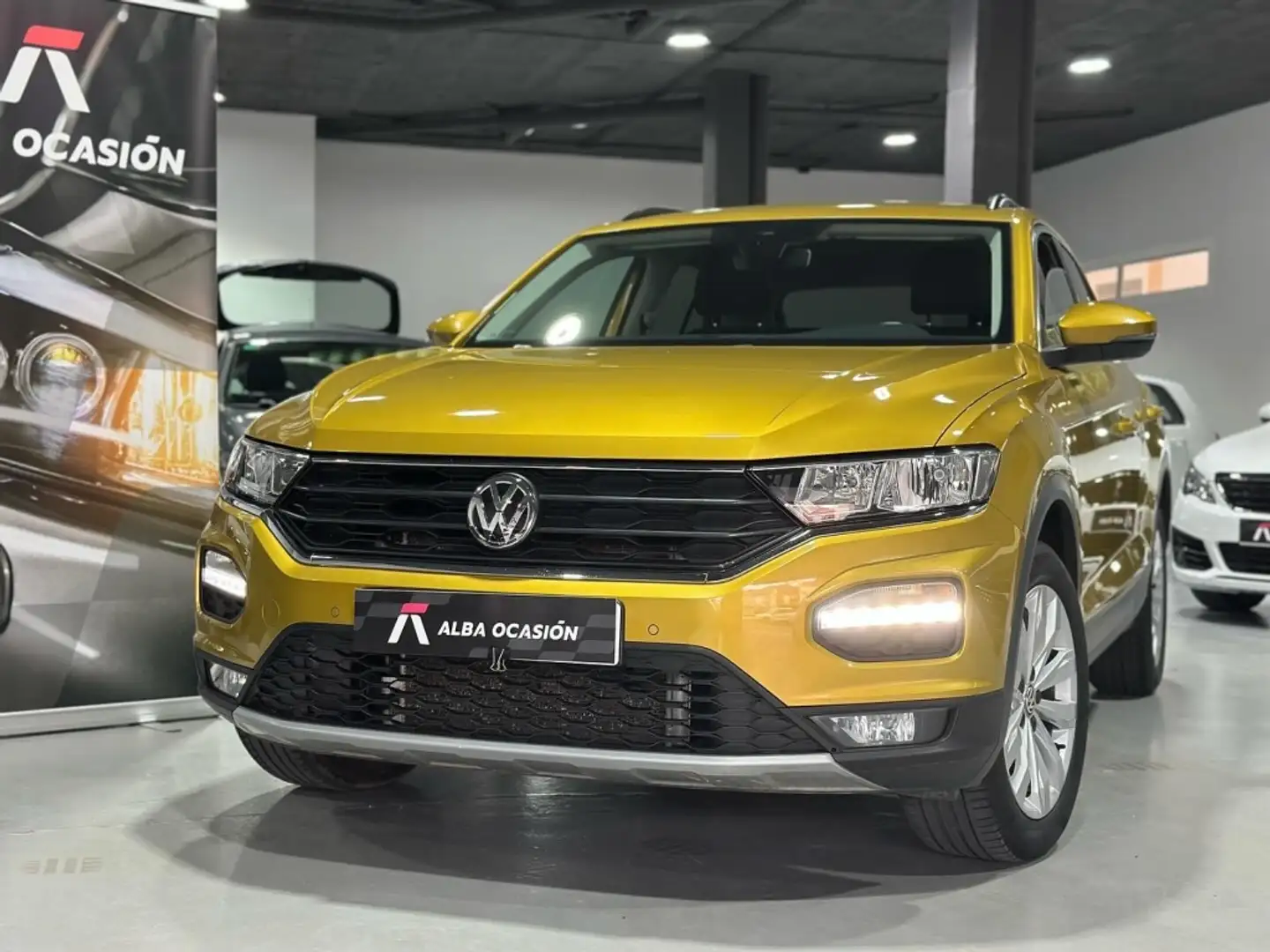 Volkswagen T-Roc 1.0 TSI Advance Galben - 2
