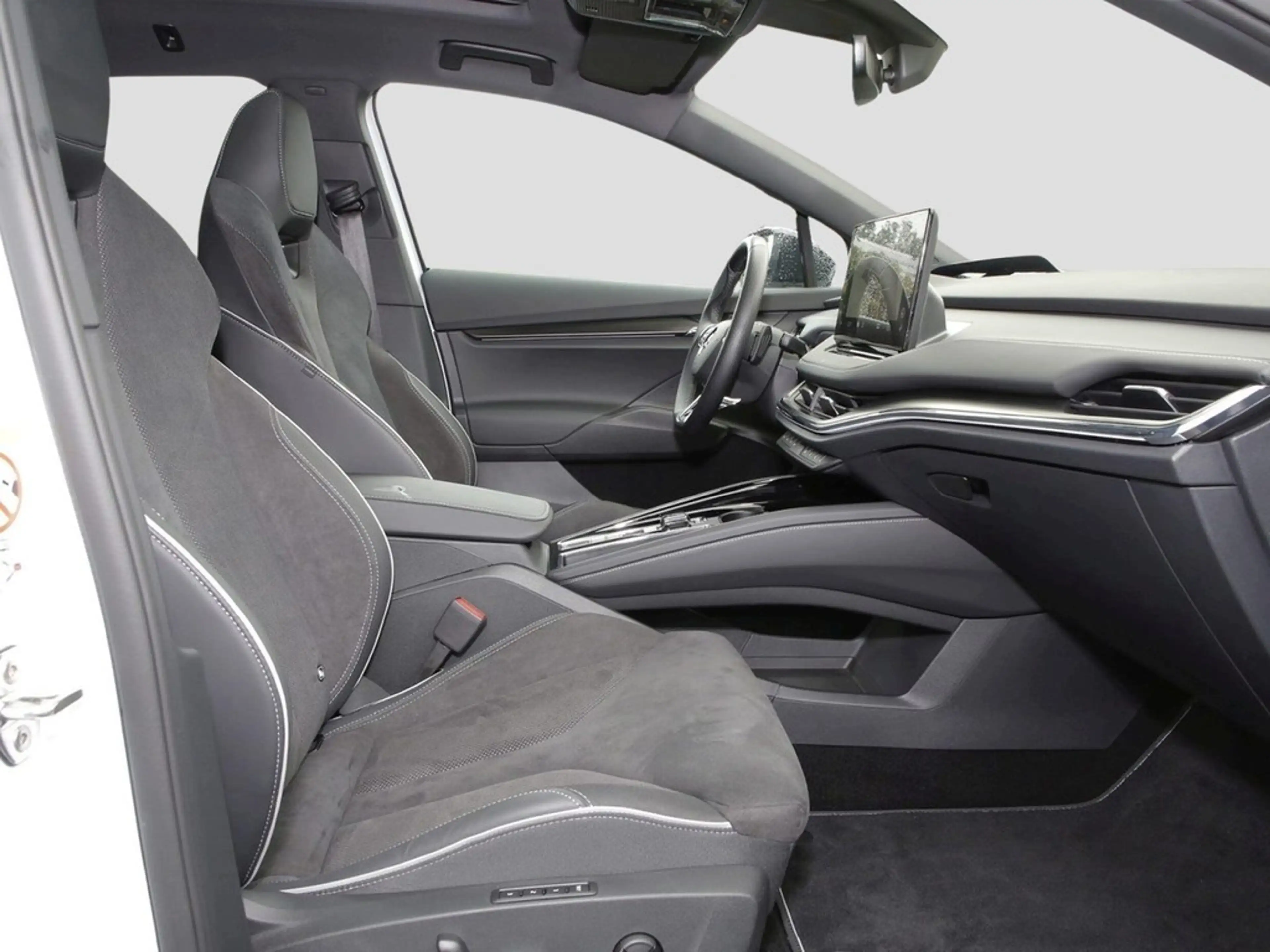 Skoda Enyaq 60 Sportline 20"ACC NAVI PANO 360 MATRIX — photo 8