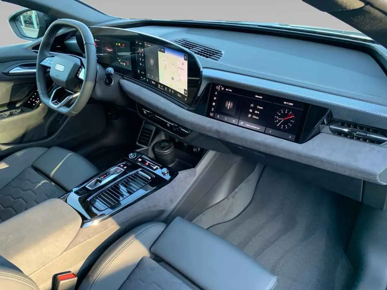 Audi A6 e-tron Avant qu S line*TECHPLUS*360*AHK*BLACK 13