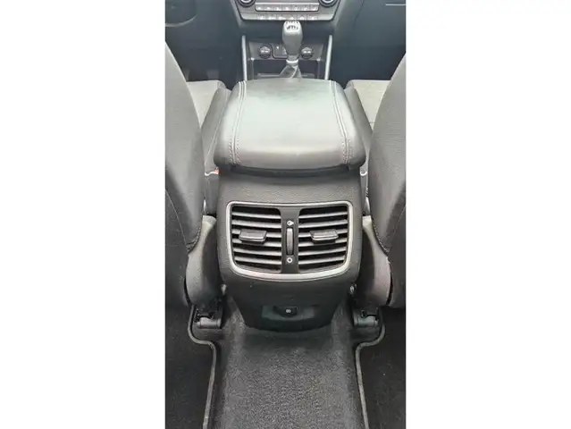Hyundai Tucson view 28
