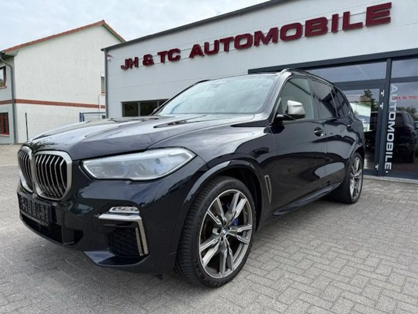 BMW X5 M50d/Standh/Panorama/H&K/ACC/Laser/HeadUp/22" Schwarz - 1