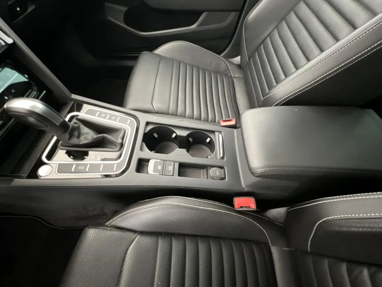 Volkswagen Passat Variant Passat Business 2.0 TDI*NAVI*SHZ*RFK*uvm 16