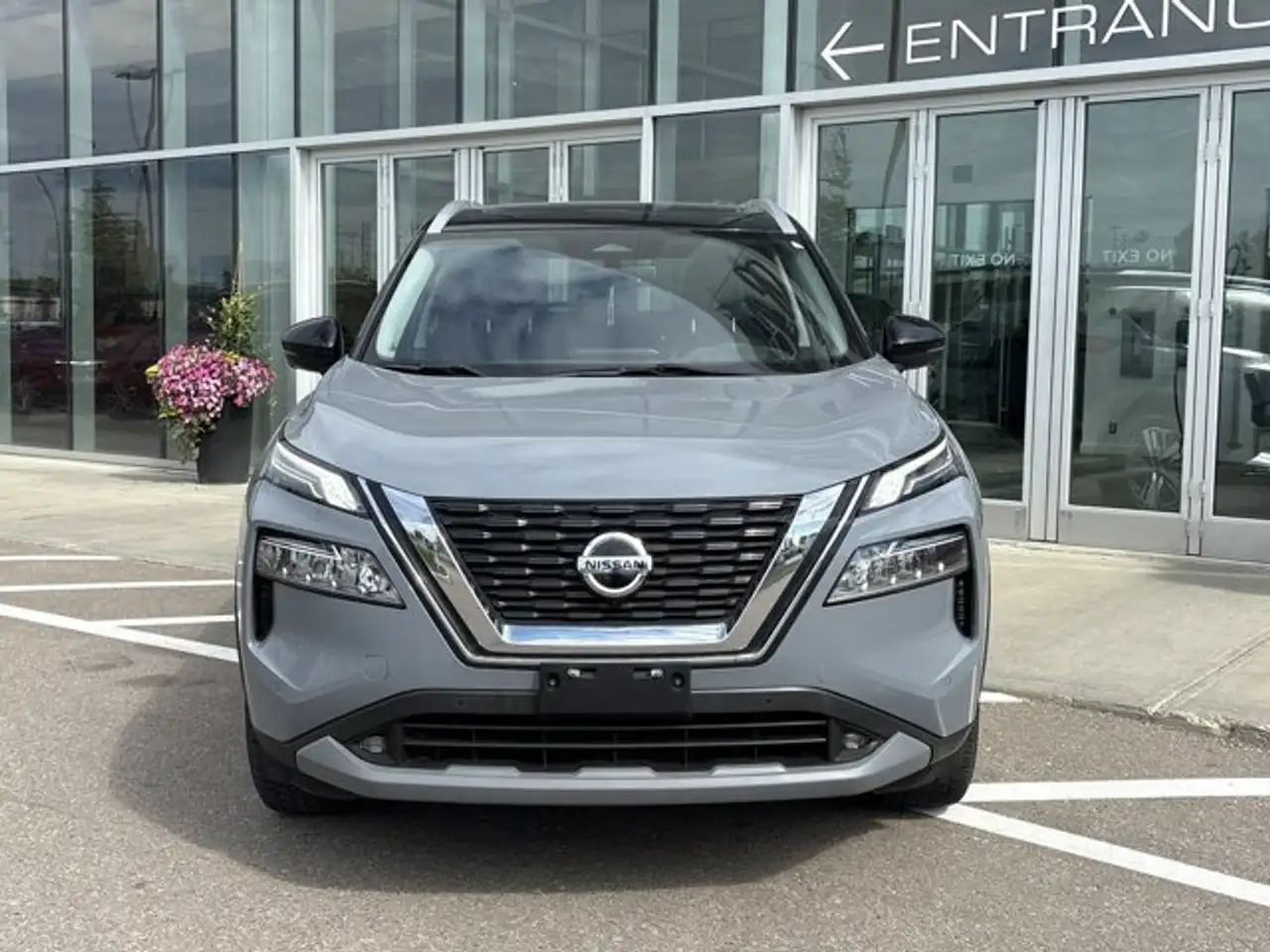 Nissan Rogue снимка Nissan Rogue
