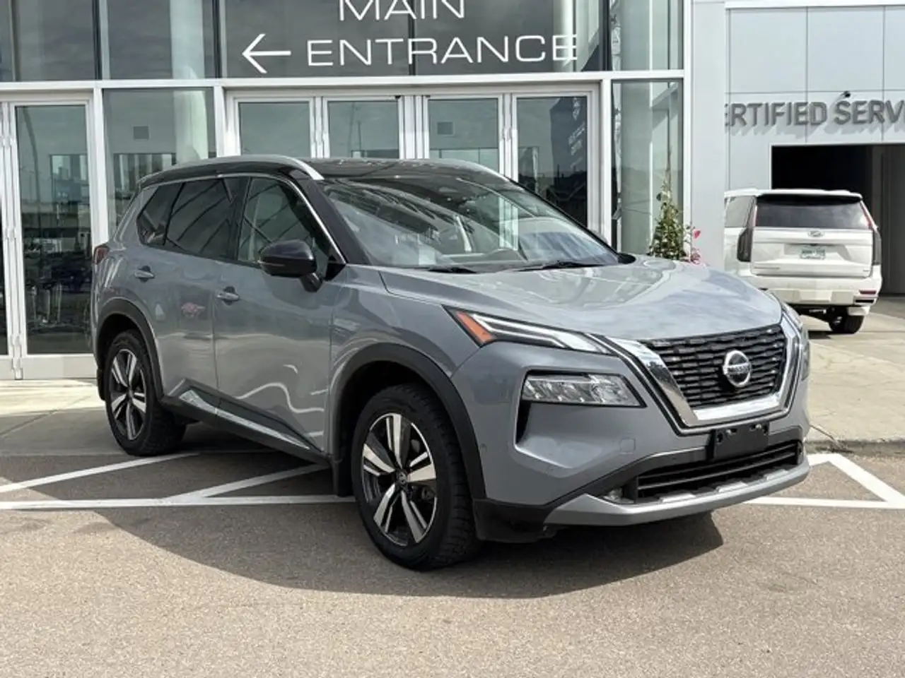 Nissan Rogue снимка Nissan Rogue