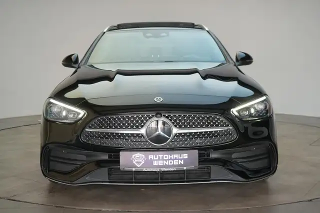 Mercedes-Benz C-Class view 2