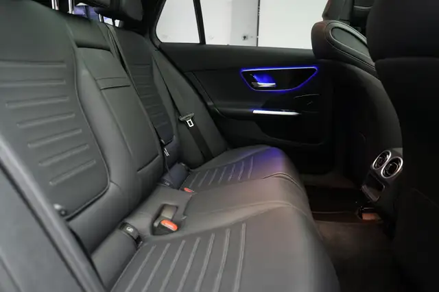 Mercedes-Benz C-Class view 10