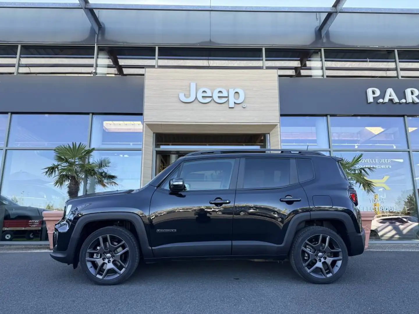 Jeep Renegade RENEGADE 1.3 T T4 240 CH PHEV 4XE S Noir - 2