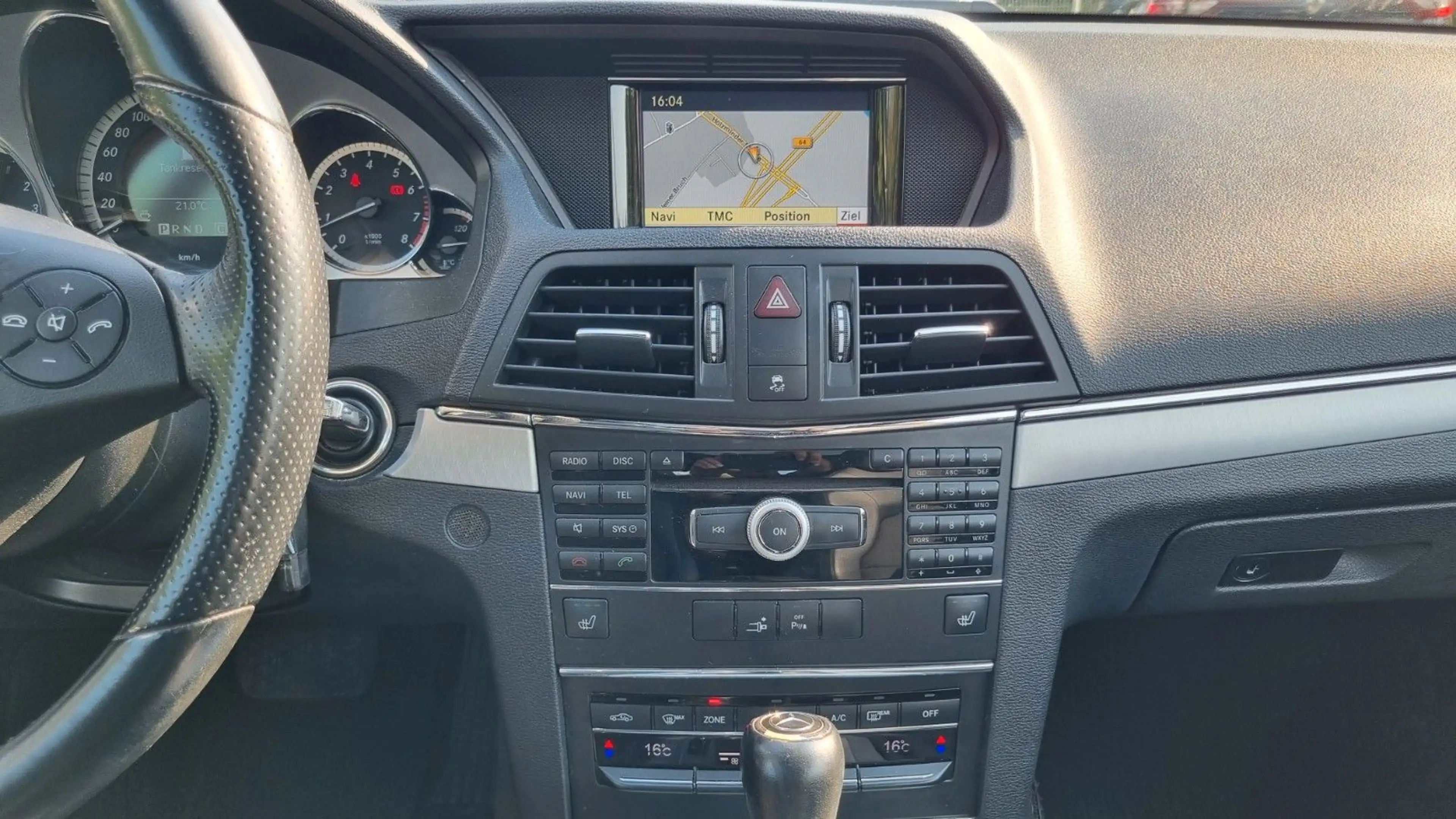 Mercedes-Benz E 350 E Coupe E 350 CGI BlueEfficiency/Garantie — photo 15