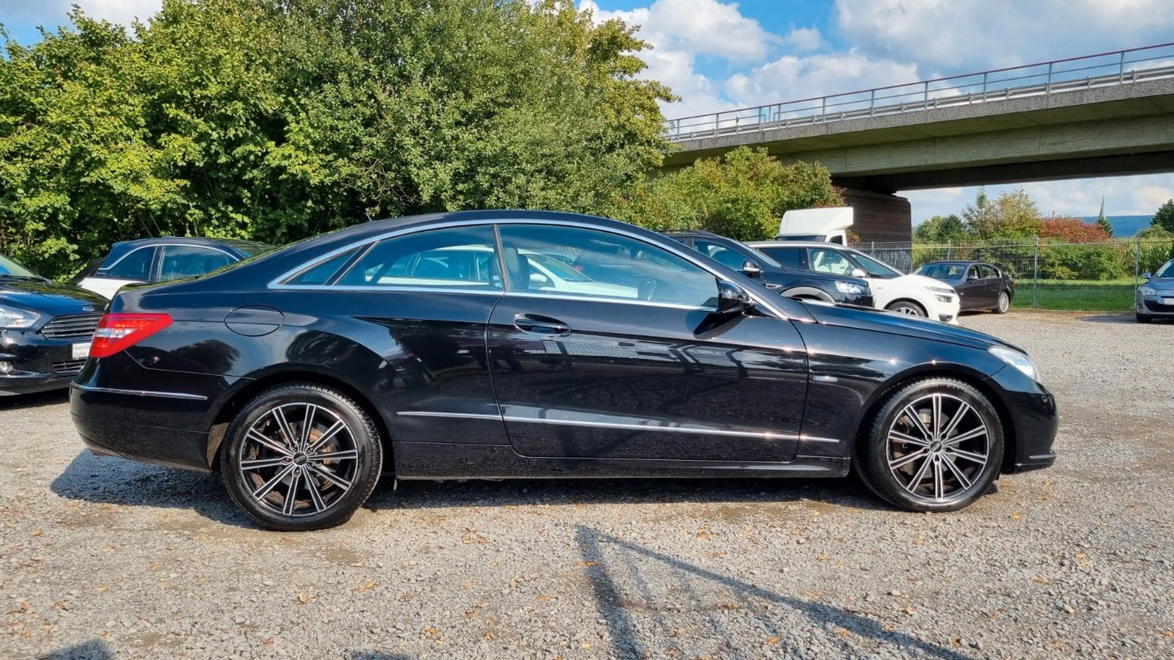 Mercedes-Benz E 350 E Coupe E 350 CGI BlueEfficiency/Garantie — photo 4