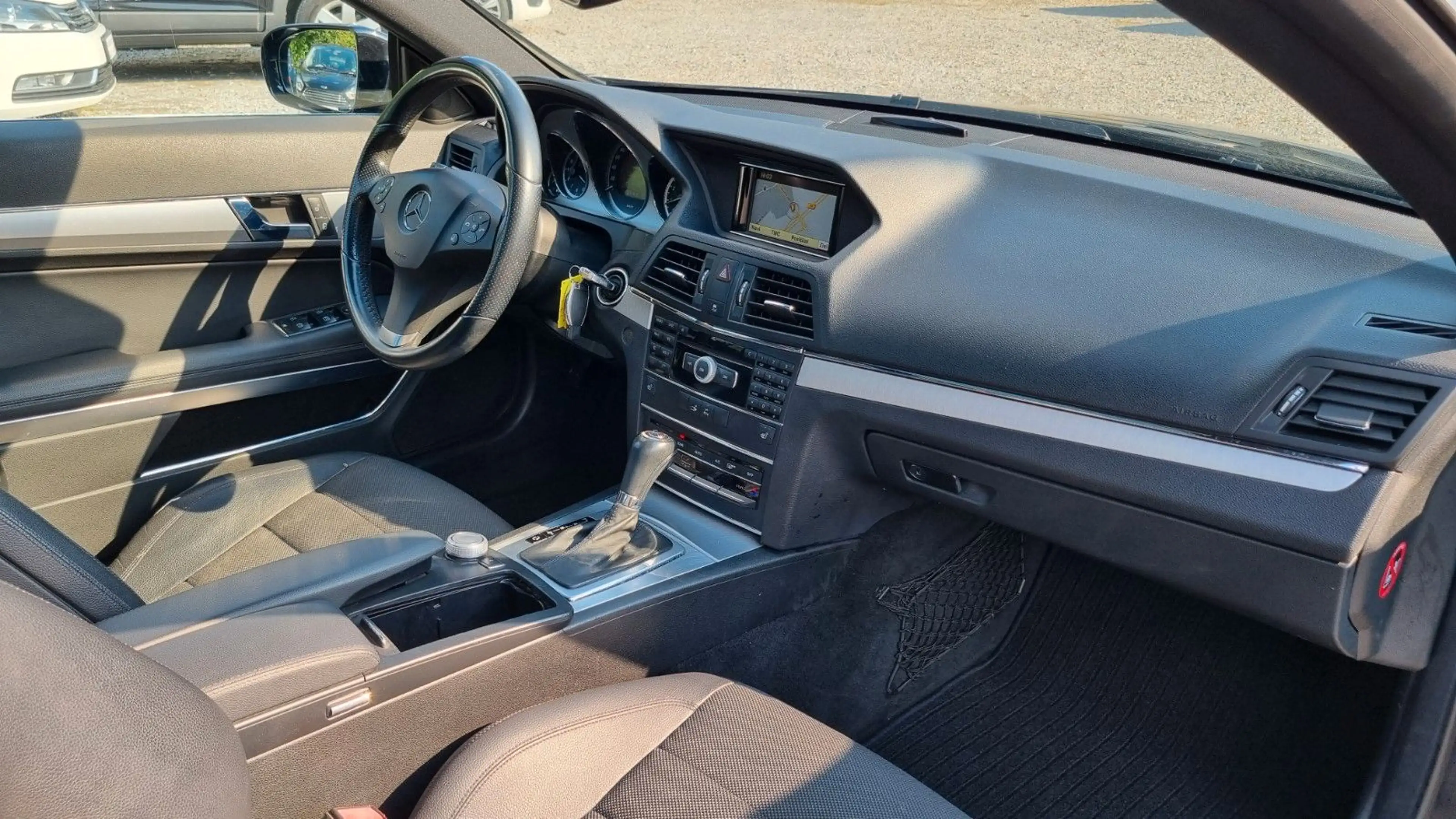 Mercedes-Benz E 350 E Coupe E 350 CGI BlueEfficiency/Garantie — photo 12
