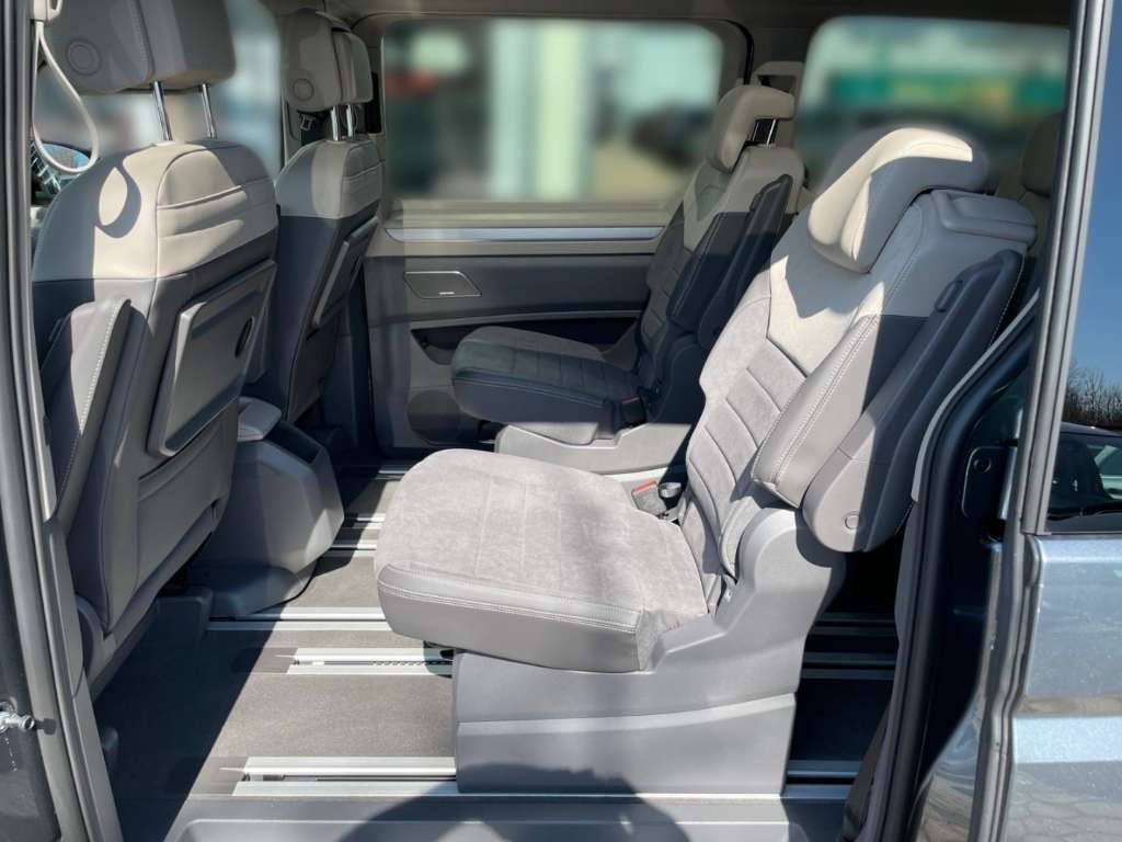 Volkswagen T7