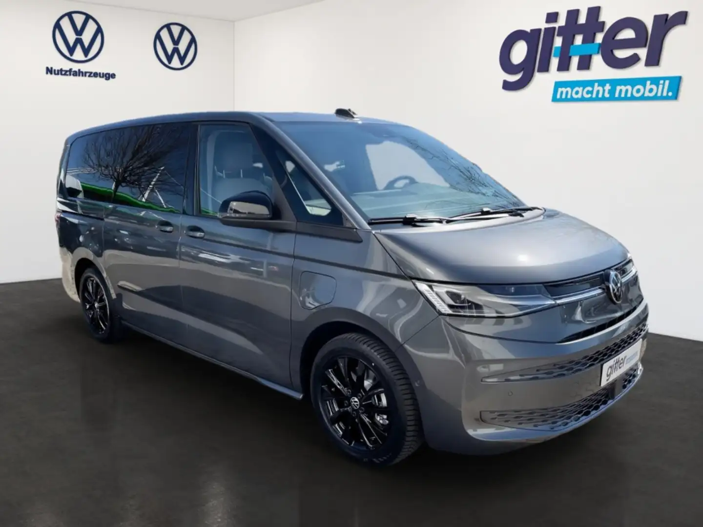 Volkswagen T7 Multivan Goal eHybrid lang 4MOTION 1.5 TSI EU6e eFH ZV ESP Grau - 2
