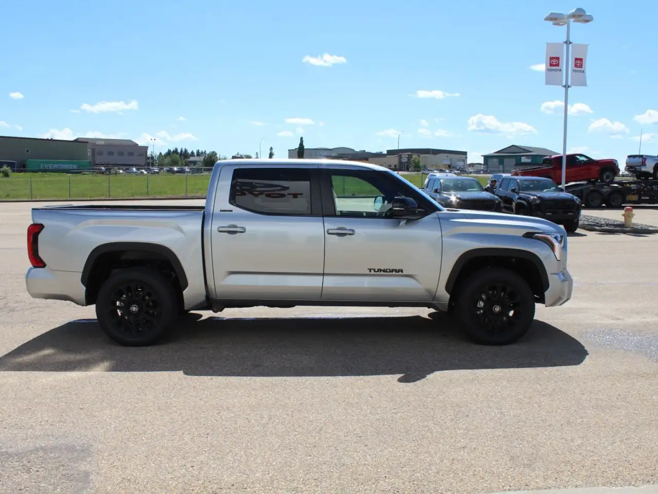 Toyota Tundra photo Toyota Tundra