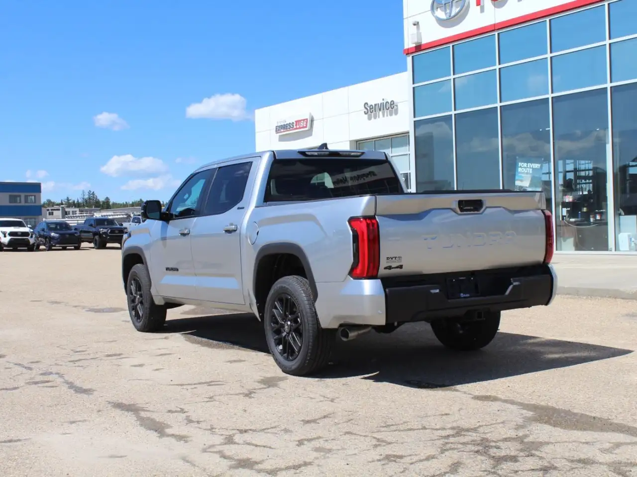Toyota Tundra photo Toyota Tundra