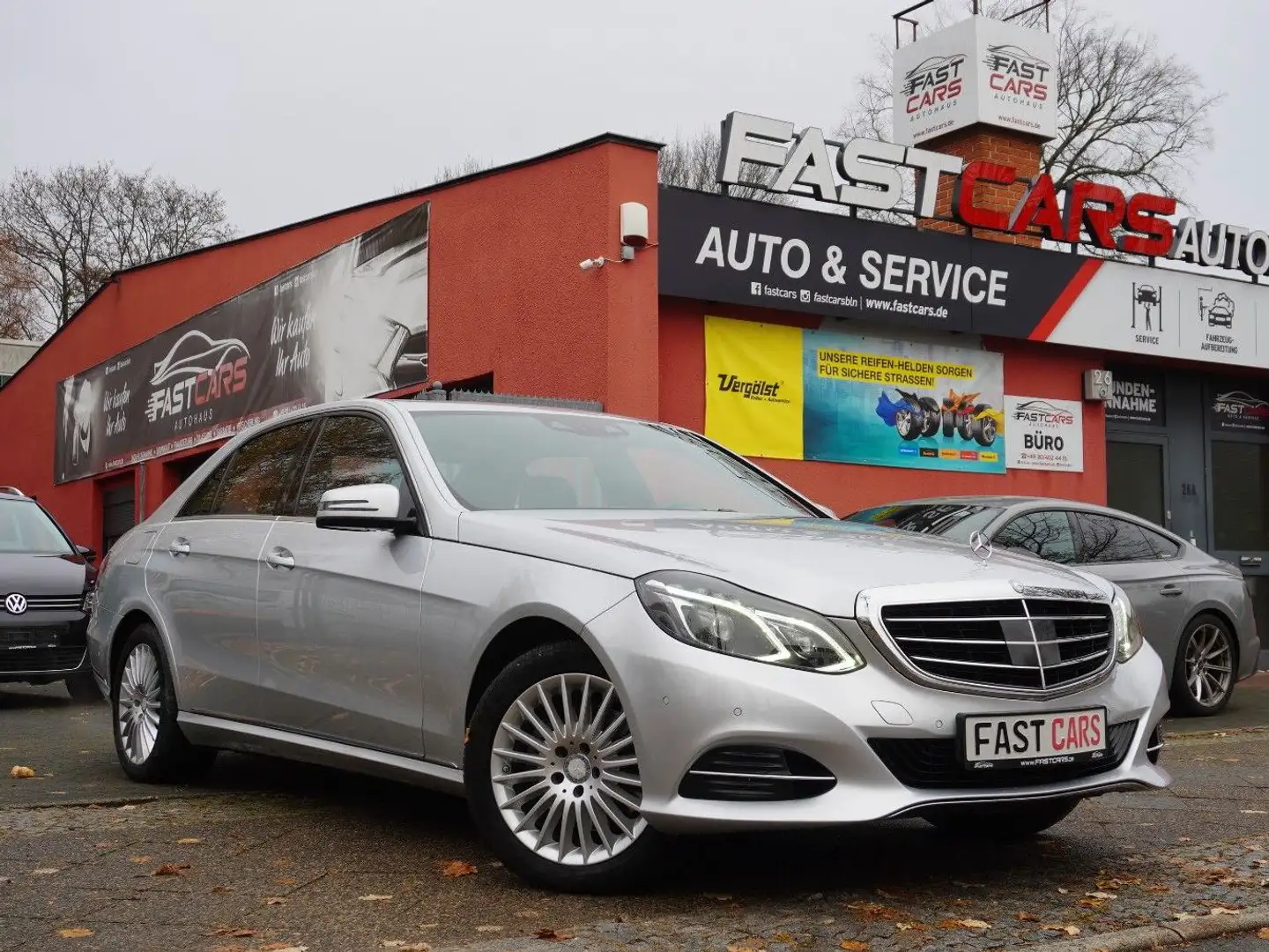Mercedes-Benz E 250 CDI BlueEfficiency Autm. Navi SHZ PDC SD! Silber - 1
