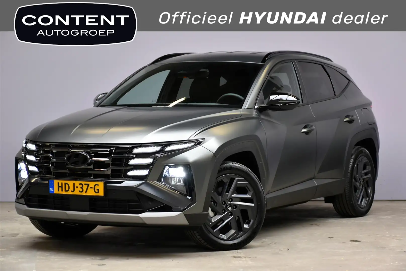 Hyundai TUCSON 1.6 T-GDi PHEV 20th Anniversary (Pine Green Matte) Groen - 1
