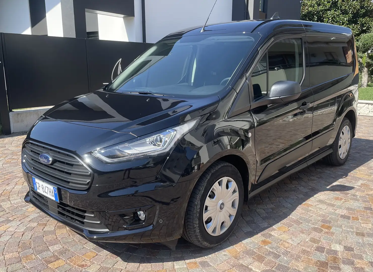 Ford Transit Connect 1.5 turbo diesel 100cv 6 marce nero - 1