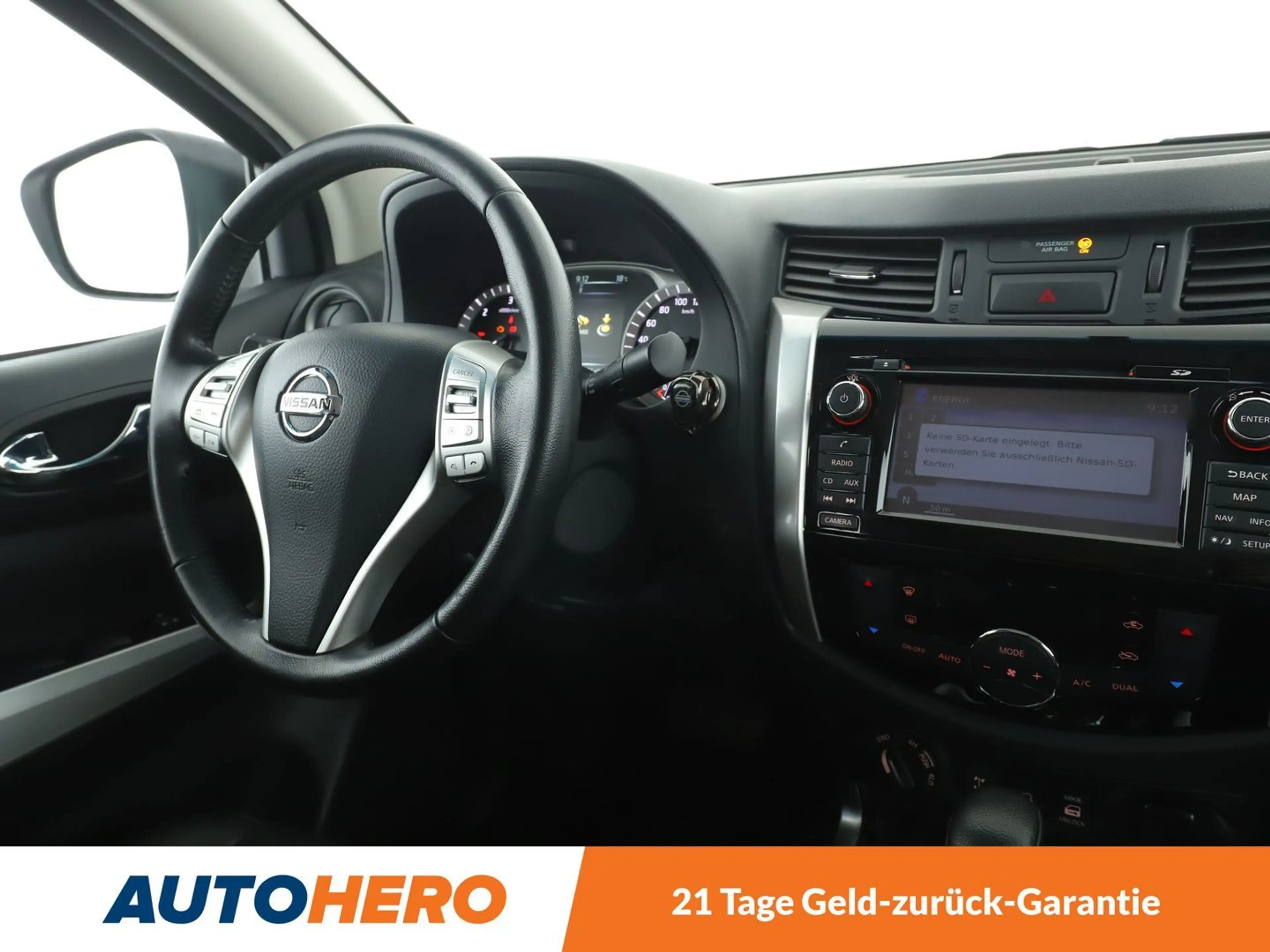 Nissan NP300 2.3 dCi Tekna Double Cab 4x4 Aut.*NAVI*360CAM* — photo 13