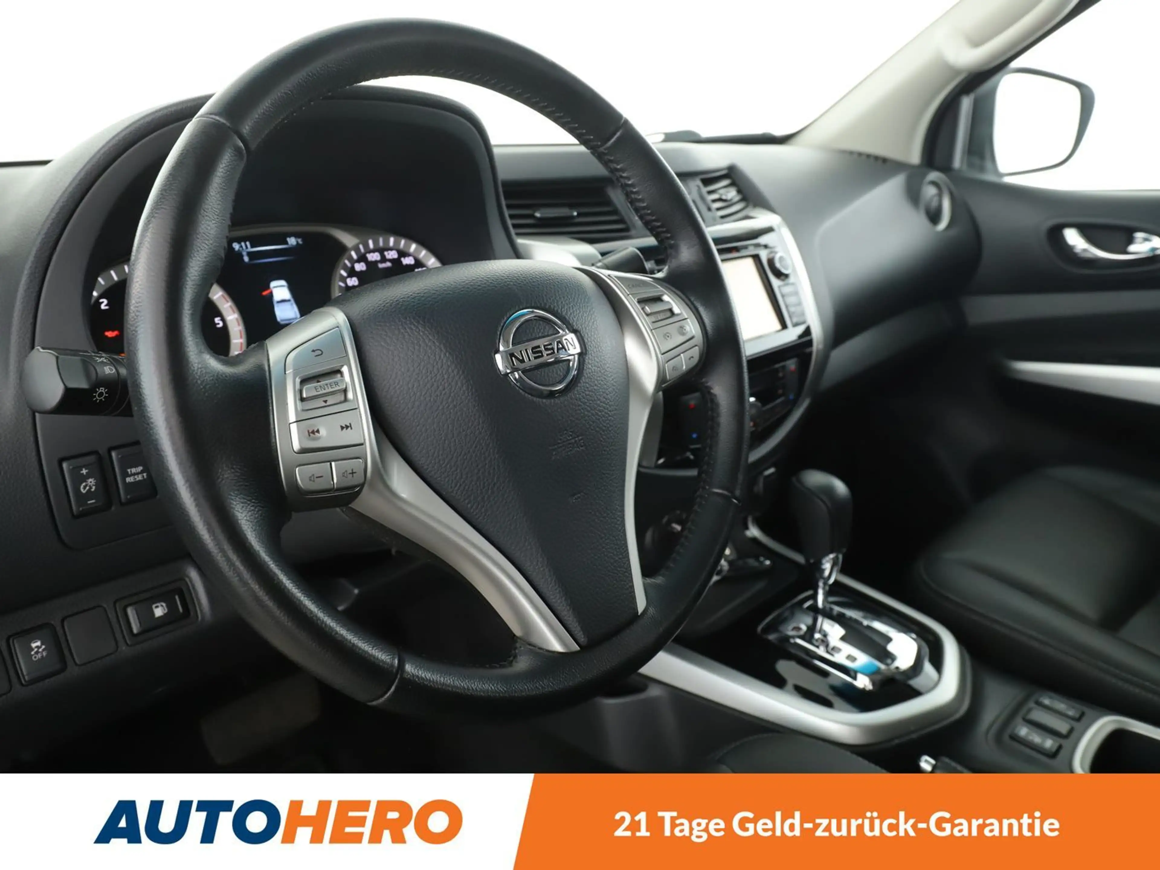 Nissan NP300 2.3 dCi Tekna Double Cab 4x4 Aut.*NAVI*360CAM* — photo 11