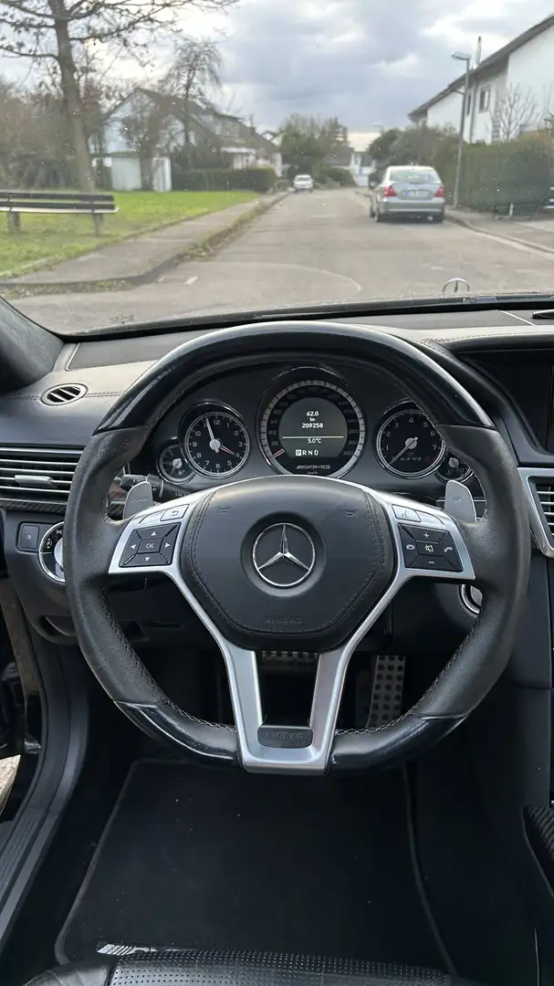 Mercedes-Benz E 63 AMG Speedshift 7G-MCT - 1