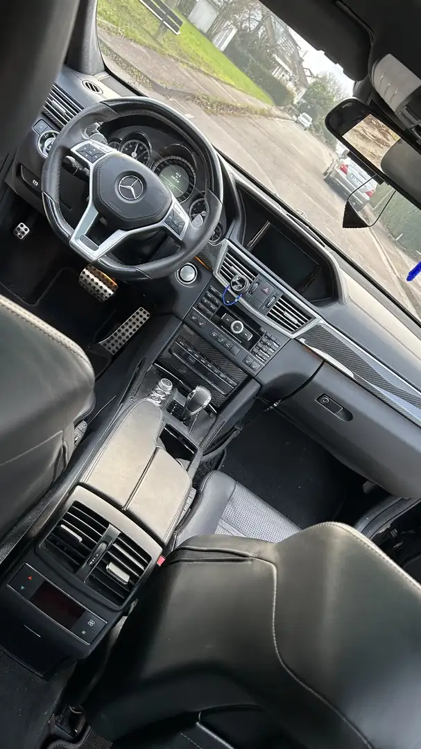 Mercedes-Benz E 63 AMG Speedshift 7G-MCT - 2