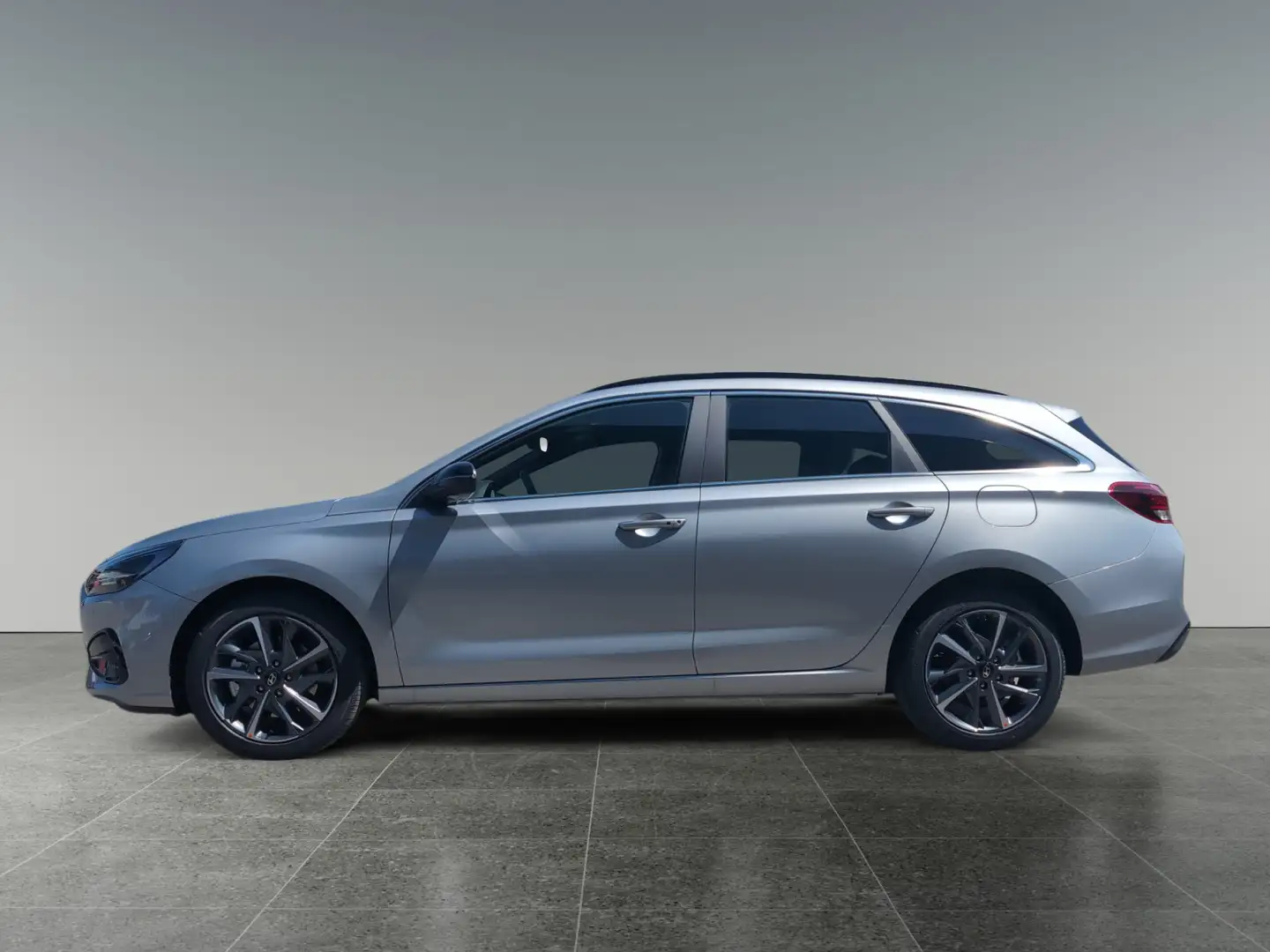 Hyundai i30 Kombi - PD GO Plus 1.0 T-GDI Silber - 2