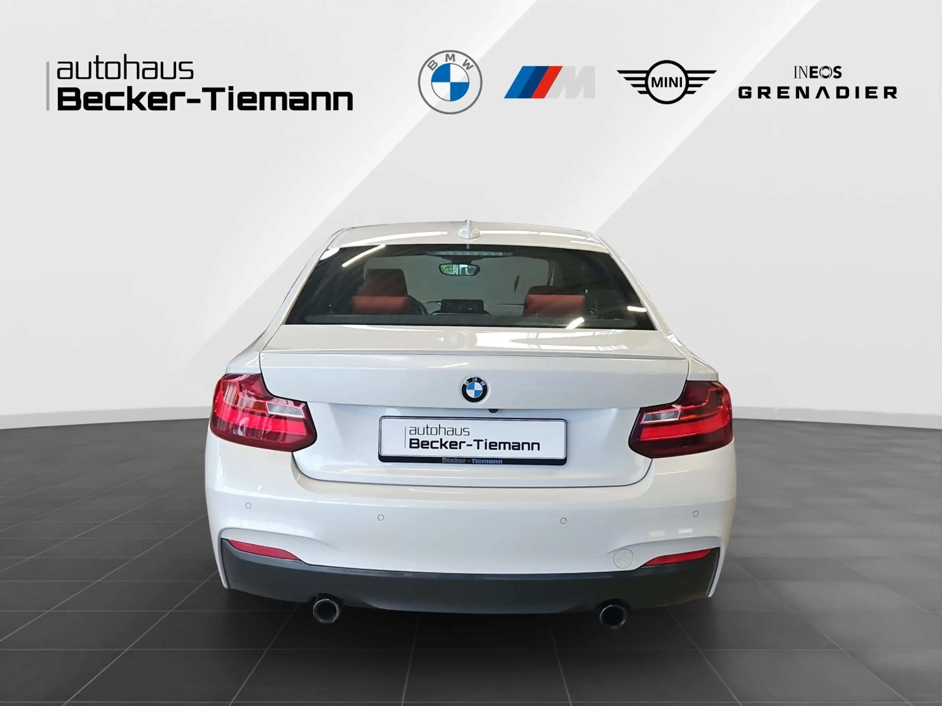 BMW M2 40i xDrive Coupé — photo 5