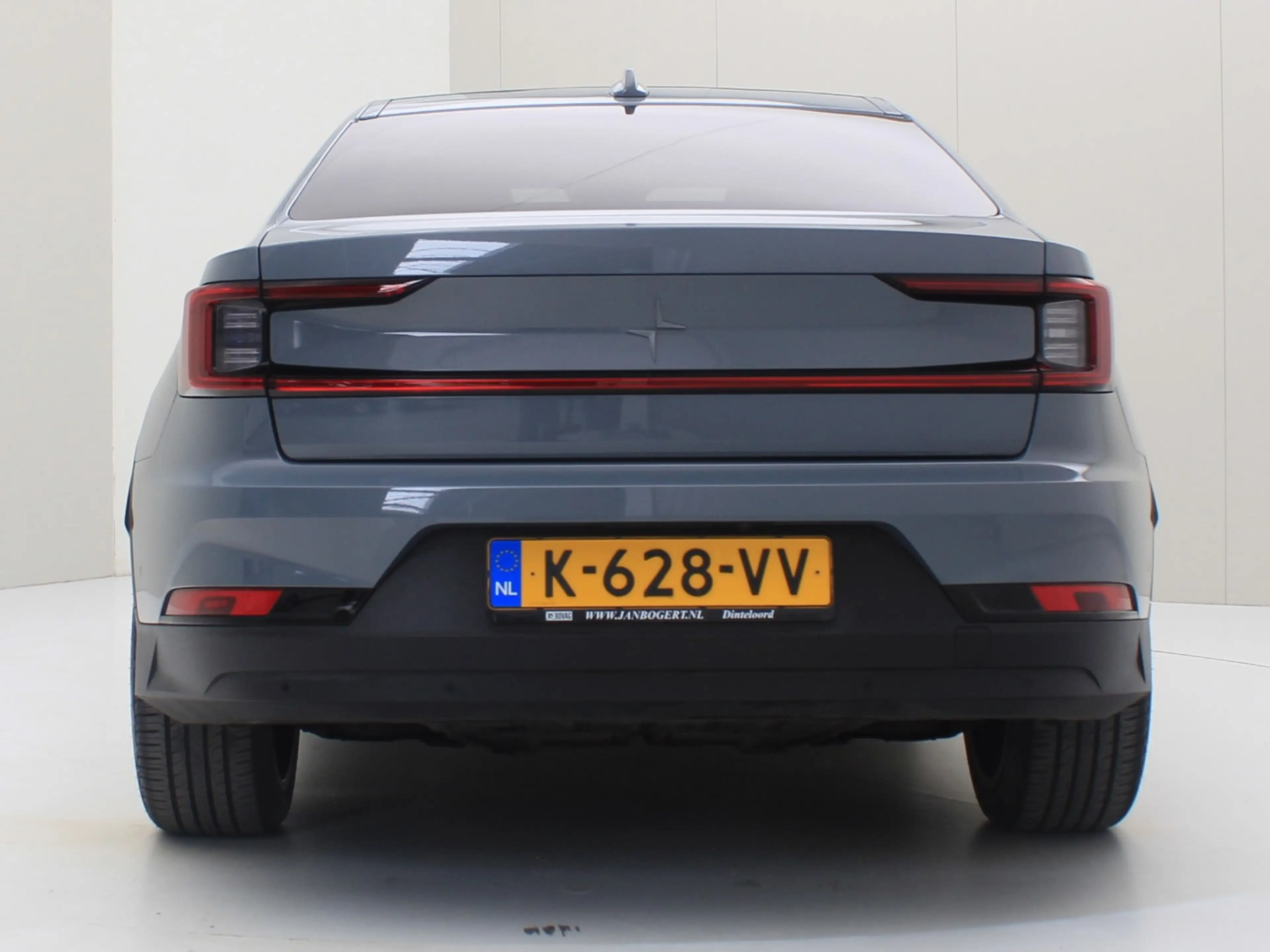 Polestar 2 Long Range Dual Motor 408pk Launch Ed. 90% SoH [ T — photo 6