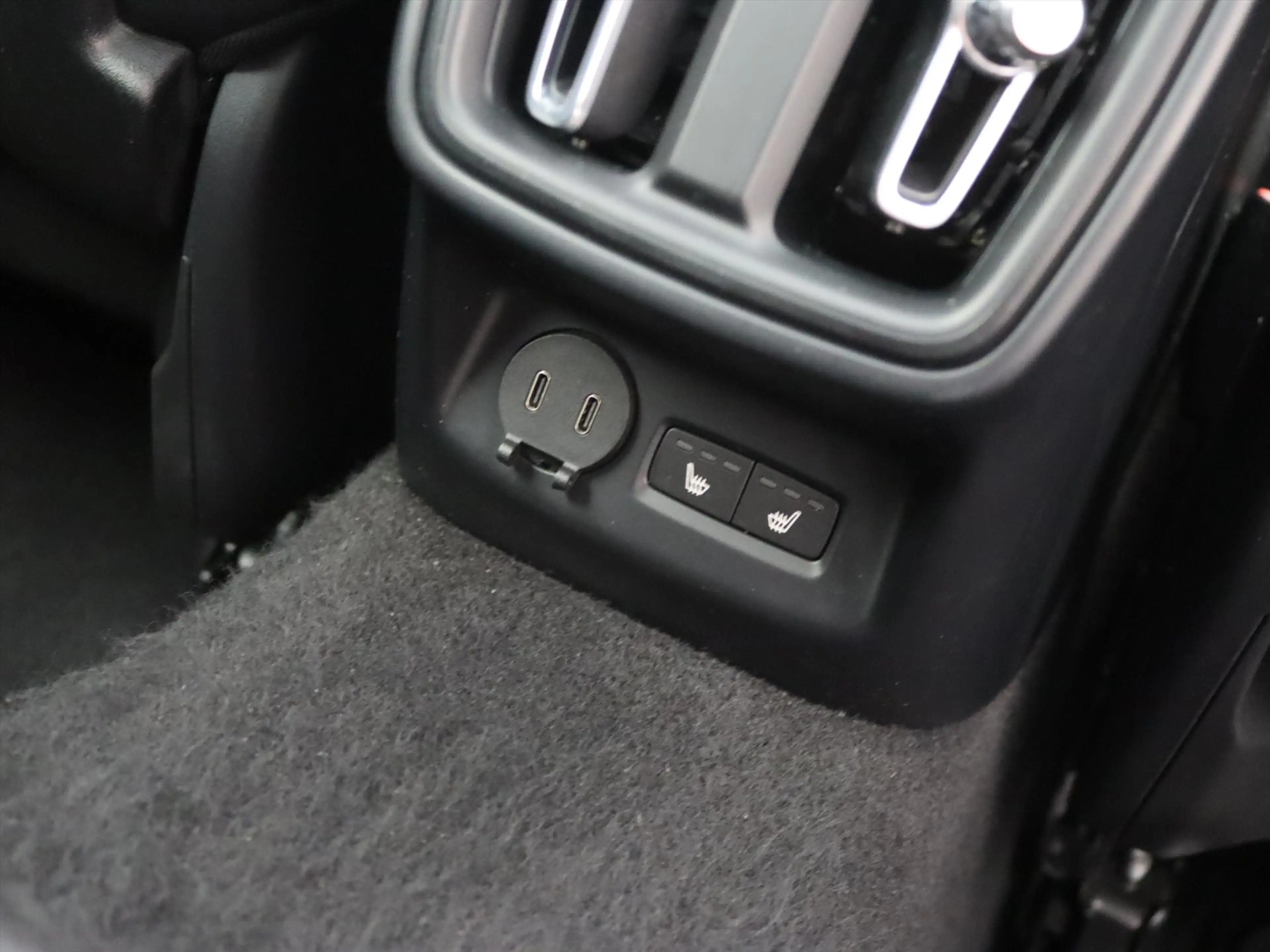 Polestar 2 Long Range Dual Motor 408pk Launch Ed. 90% SoH [ T — photo 45