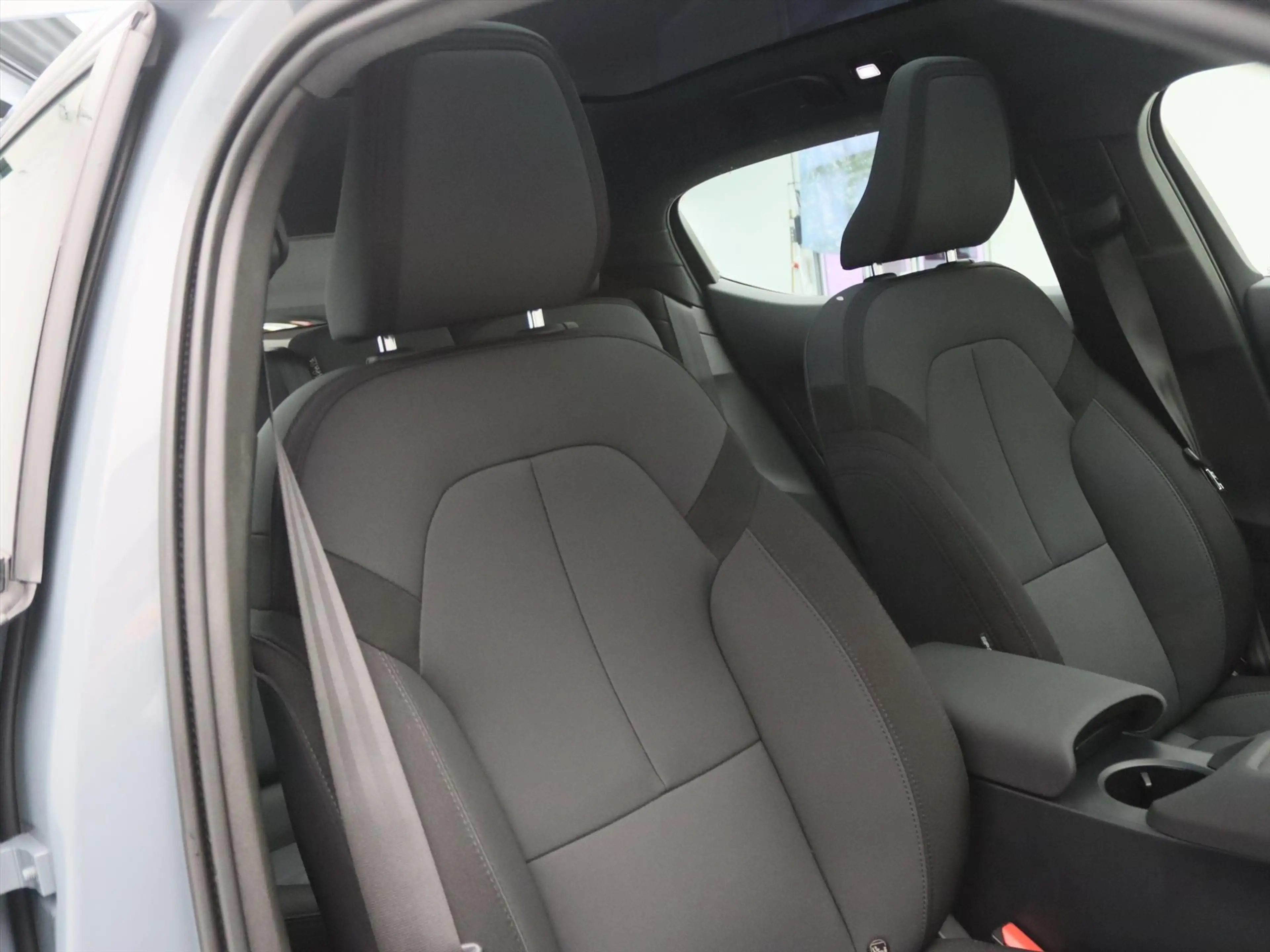 Polestar 2 Long Range Dual Motor 408pk Launch Ed. 90% SoH [ T — photo 15