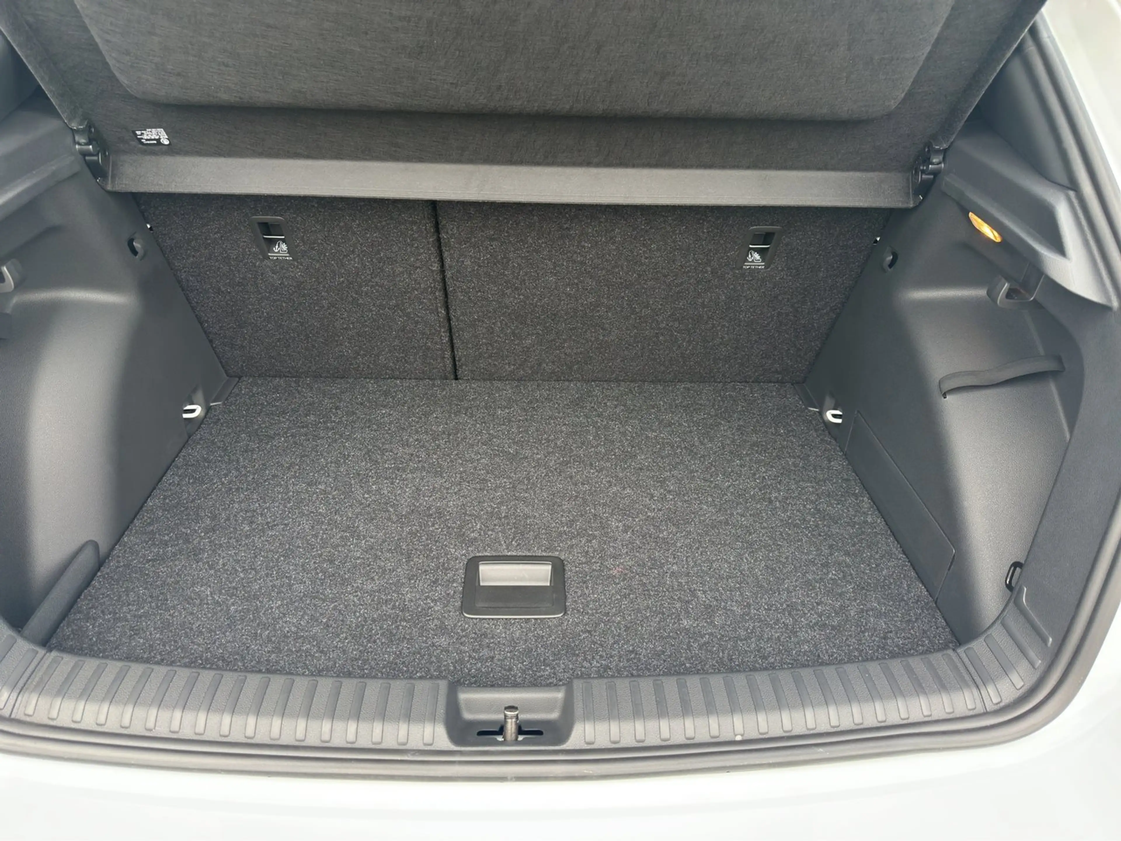 Skoda Fabia 130 — photo 13