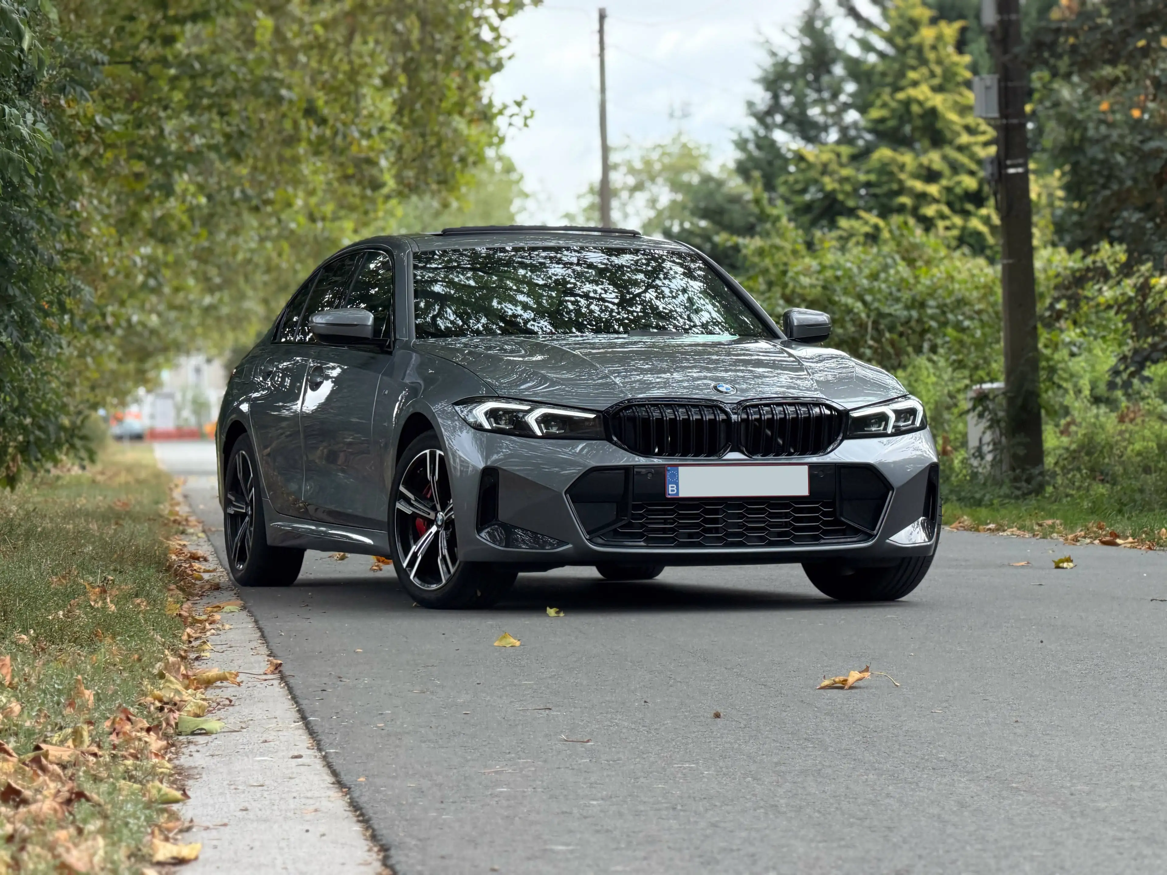 BMW 318 Toit ouvrant - Harman Kardon - Garantie constructeur 02/27 - 318iA — photo 2