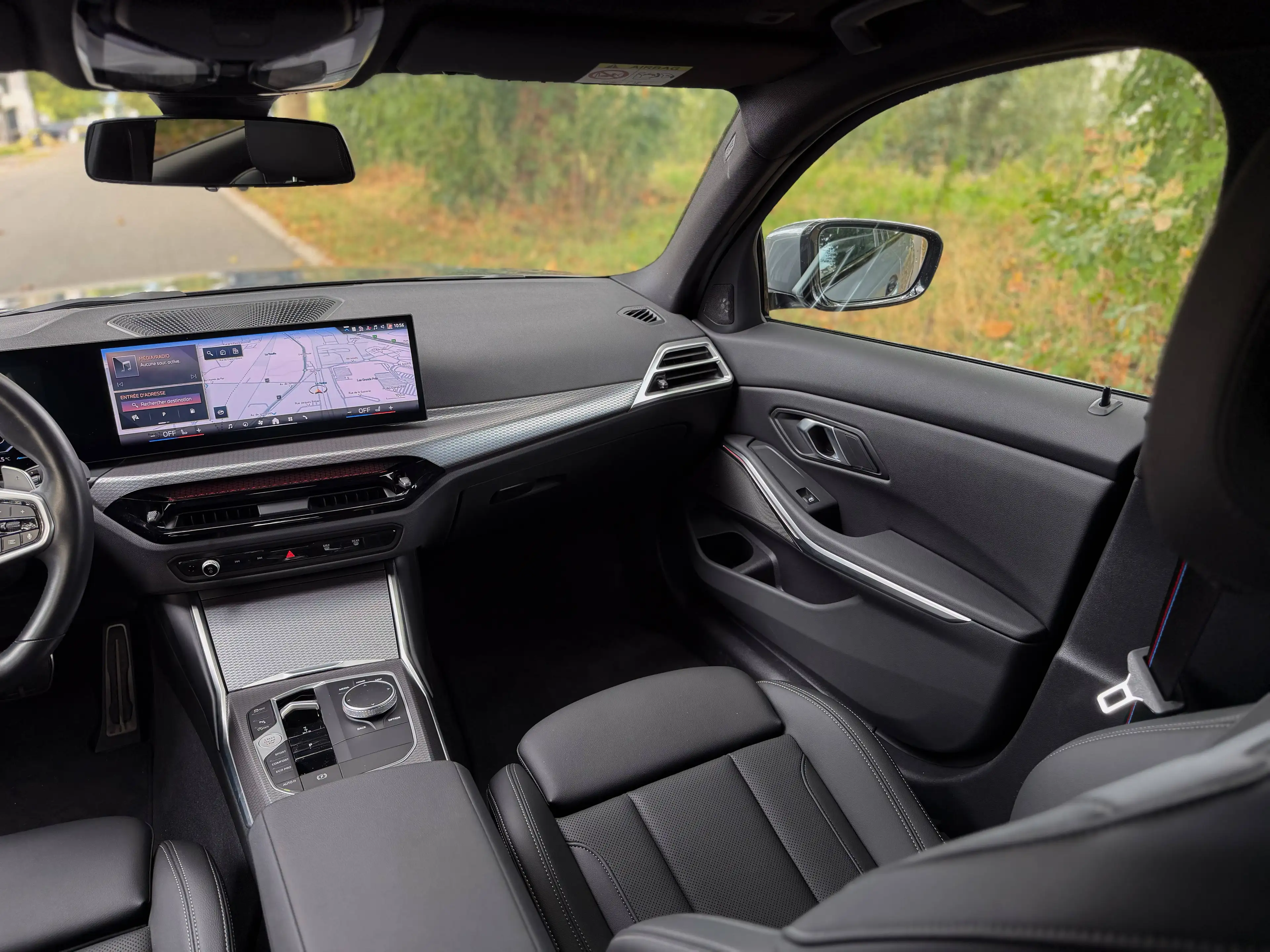 BMW 318 Toit ouvrant - Harman Kardon - Garantie constructeur 02/27 - 318iA — photo 17