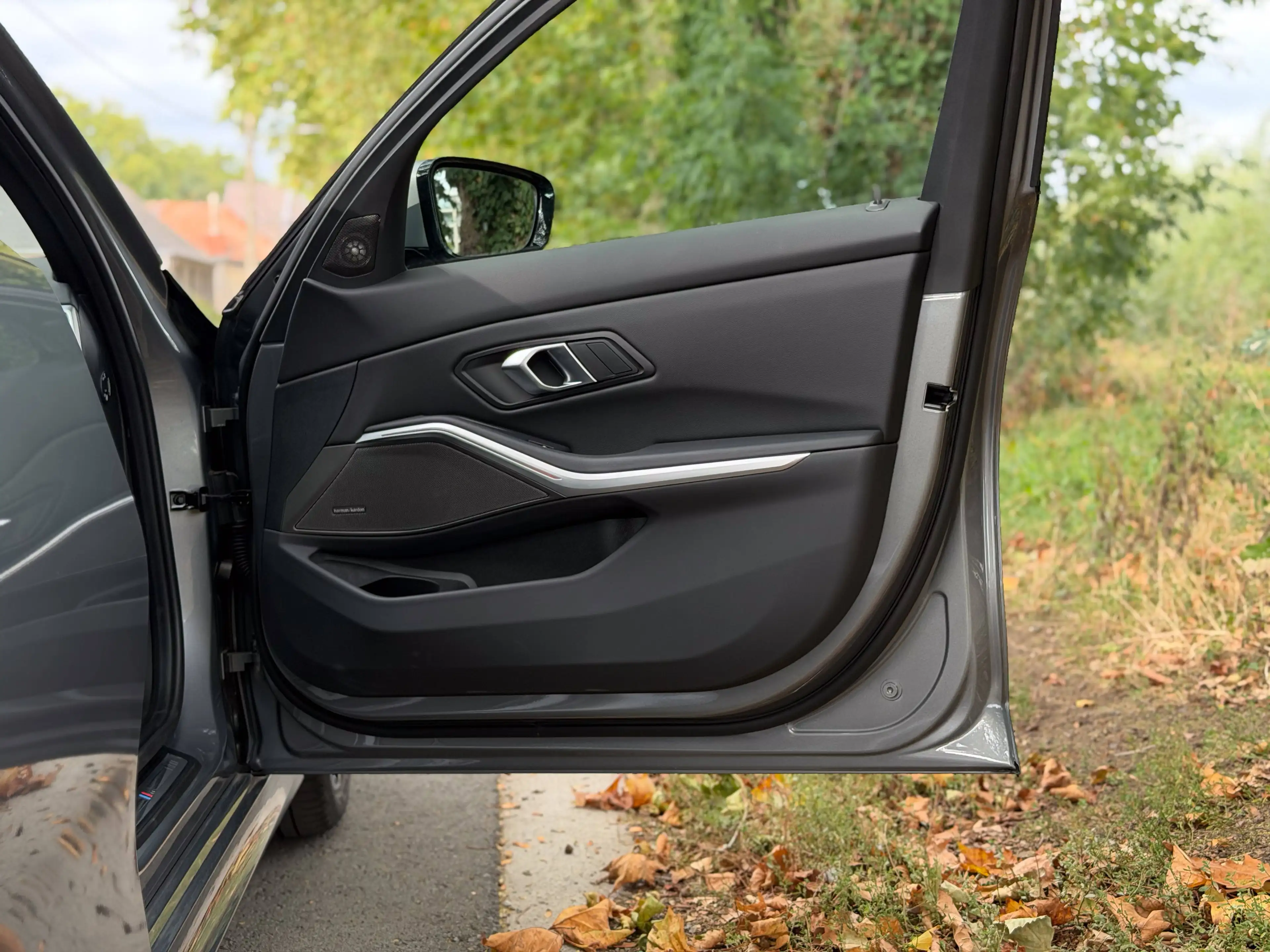 BMW 318 Toit ouvrant - Harman Kardon - Garantie constructeur 02/27 - 318iA — photo 31